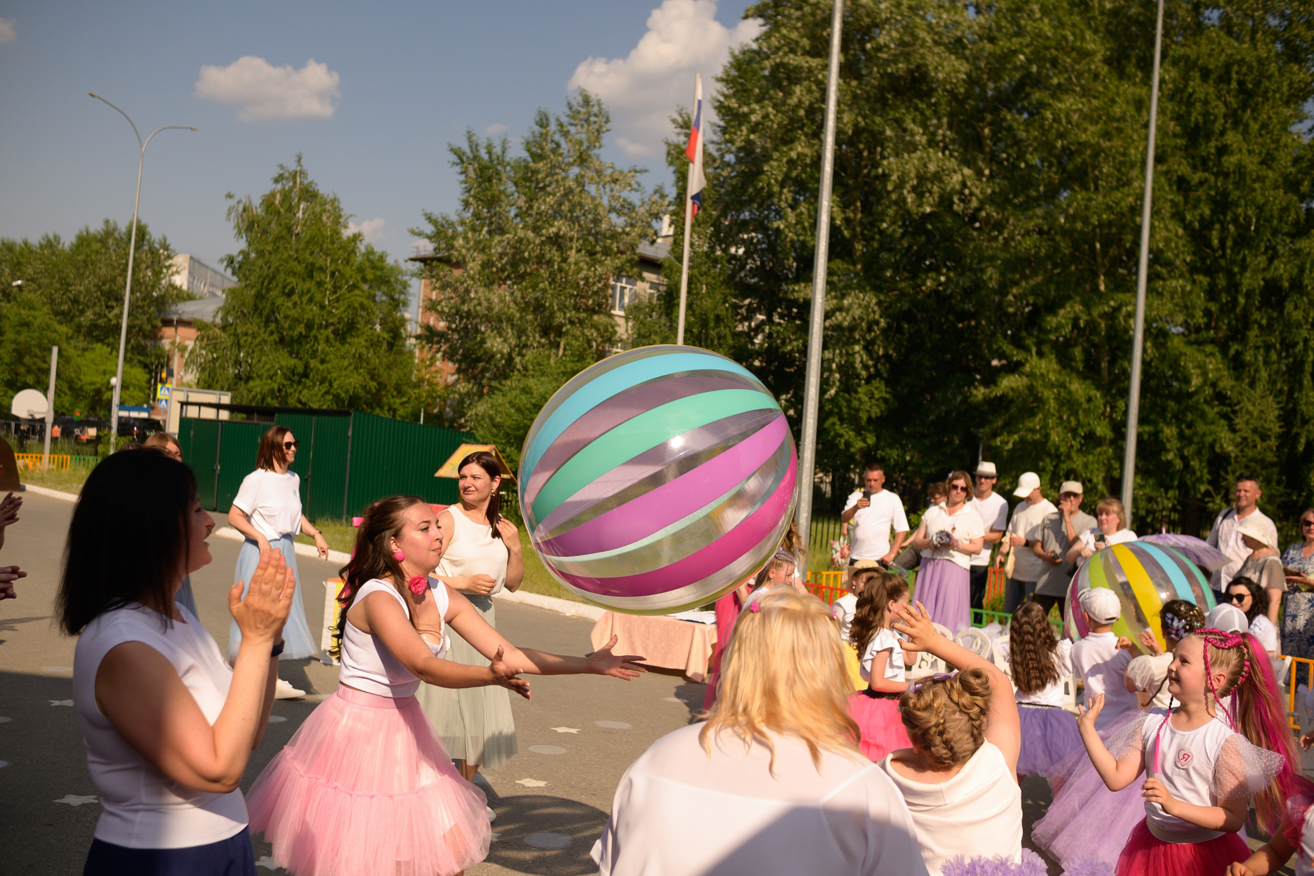 Репортаж выпускного группа «Фантазёры» 3 садик. Фотограф новорожденных, семейный детский в Тюмени Татьяна Морозова