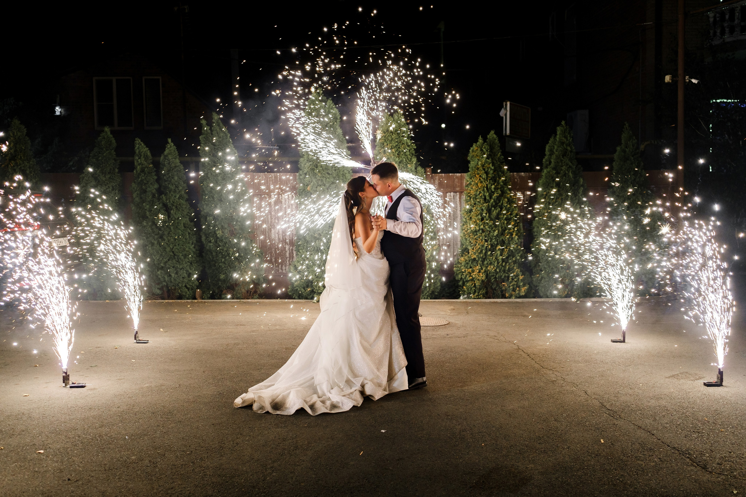 Михаил и Юлия. Свадебный фотограф | репортаж | праздники | крещение