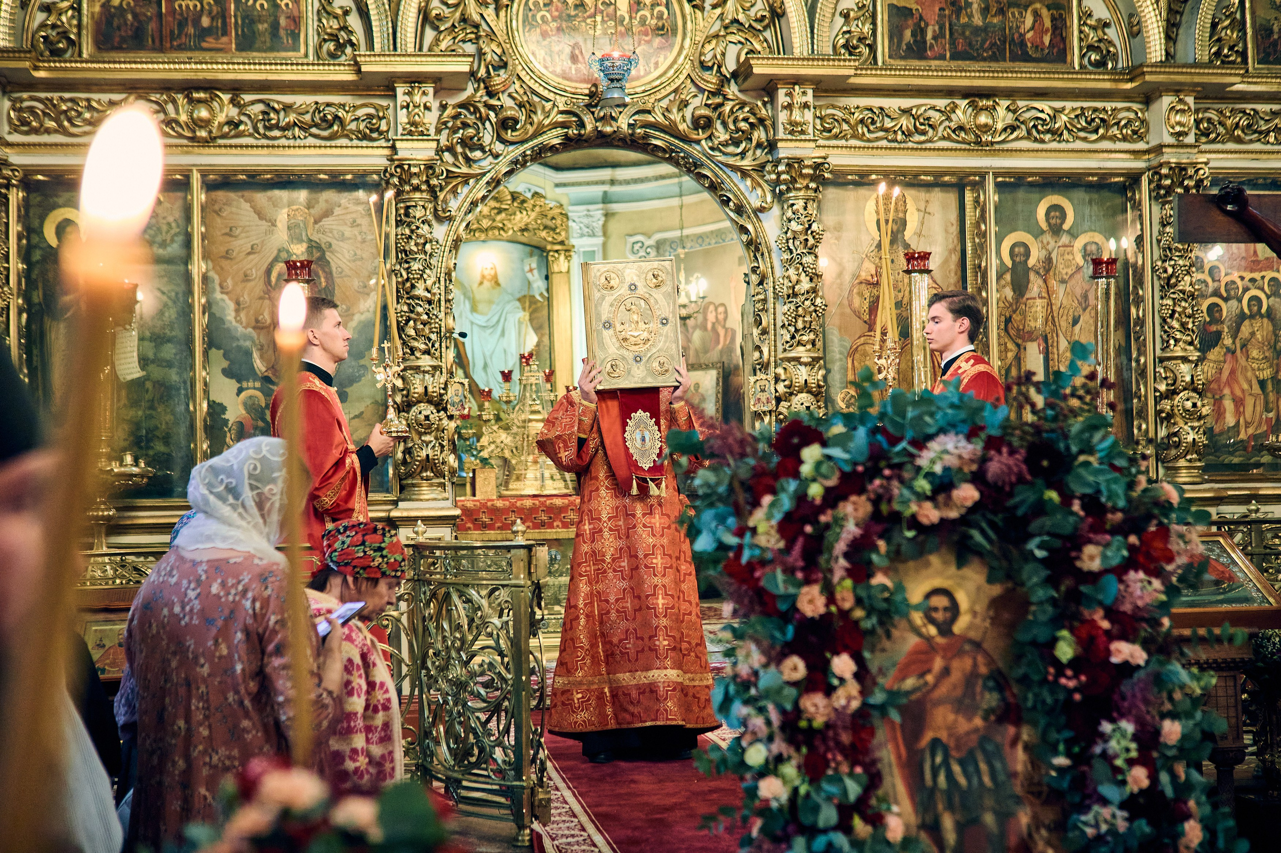 Всенощное бдение в канун престольного праздника храма Иоанна Воина. DMITRY MOISEENKO — фотограф, художник, топ-стилист