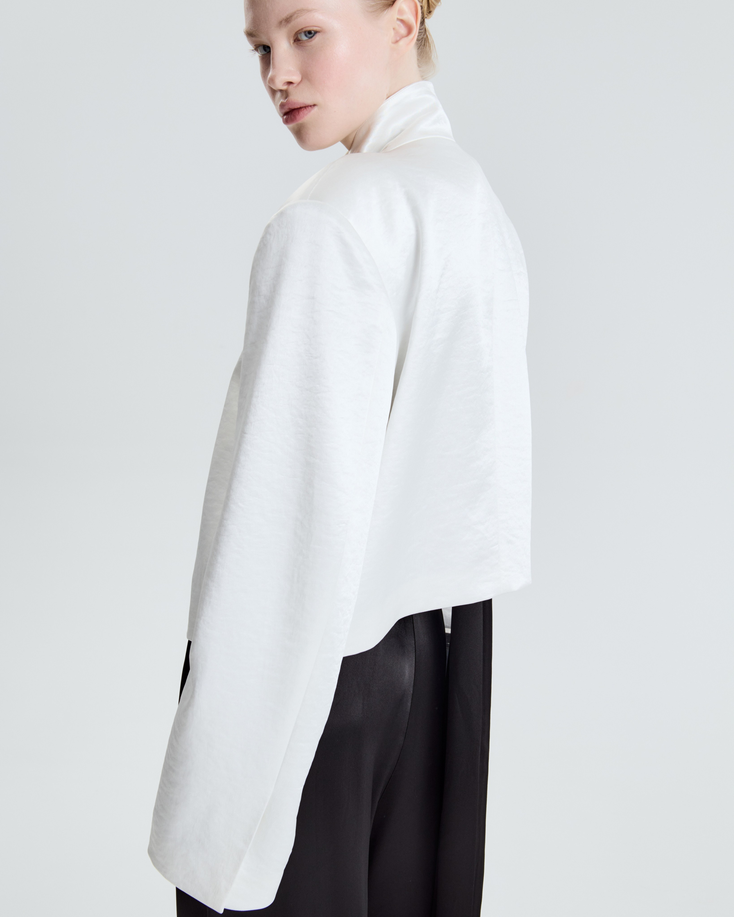 Room513. Фотограф и видеограф для брендов в Москве