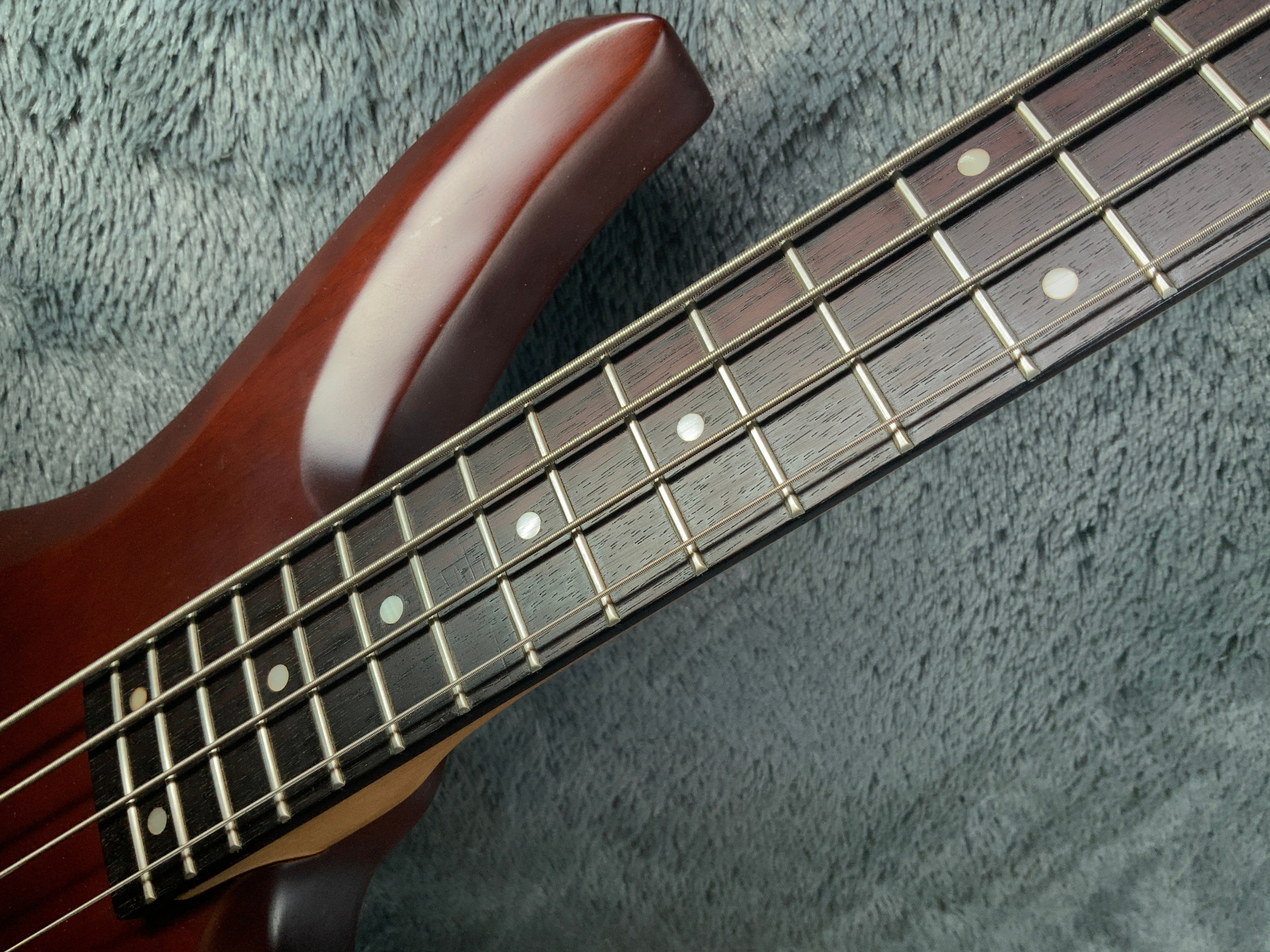 Vintage Bass Korea 90's