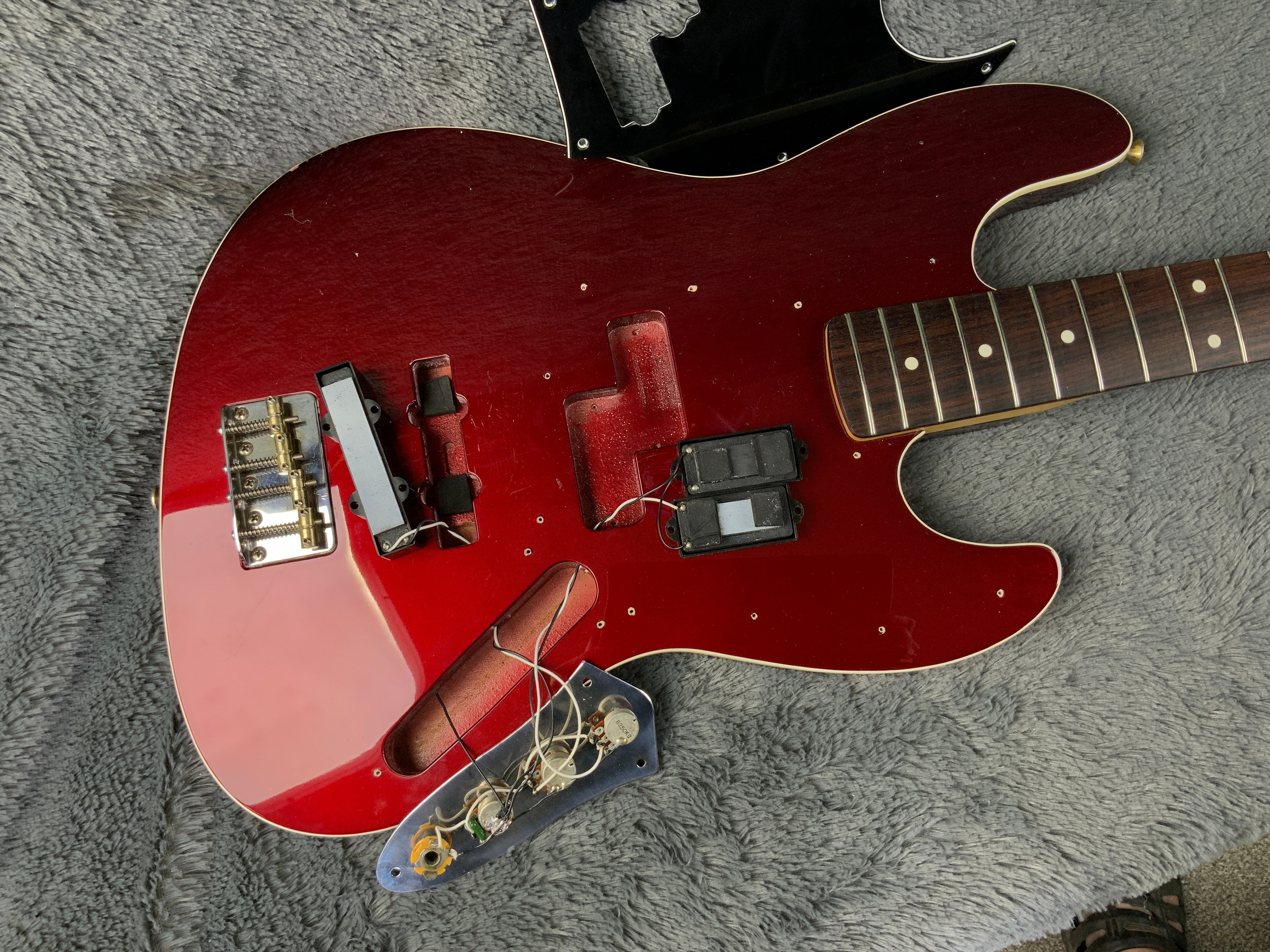 Fender Aerodyne Jazz Bass