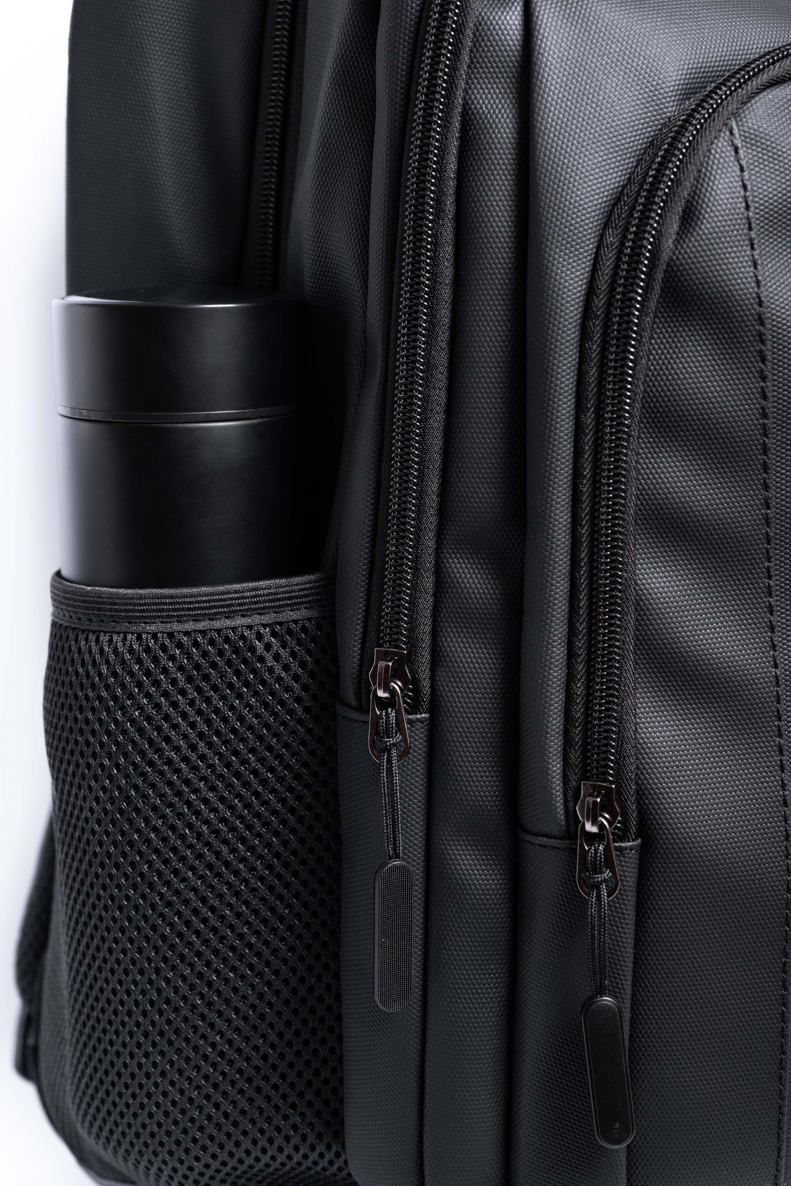 Рюкзаки. Предметный фотограф, фото для маркетплейсов Пятигорск, КМВ