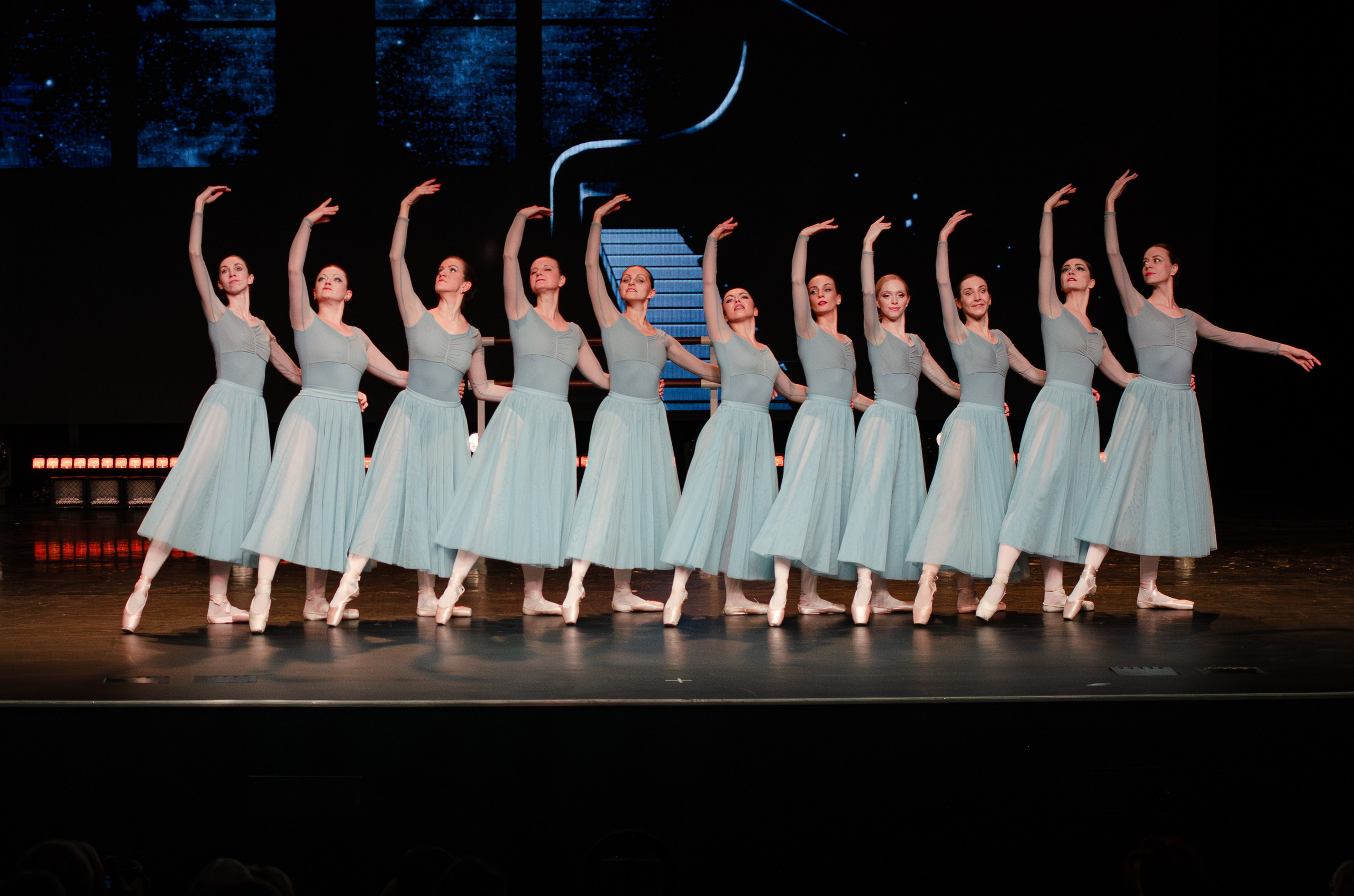 Гала-концерт Всероссийского фестиваля любительского балета Aurora PRIX — 2026. Портретный и репортажный фотограф в Санкт-Петербурге Варвара Жукова