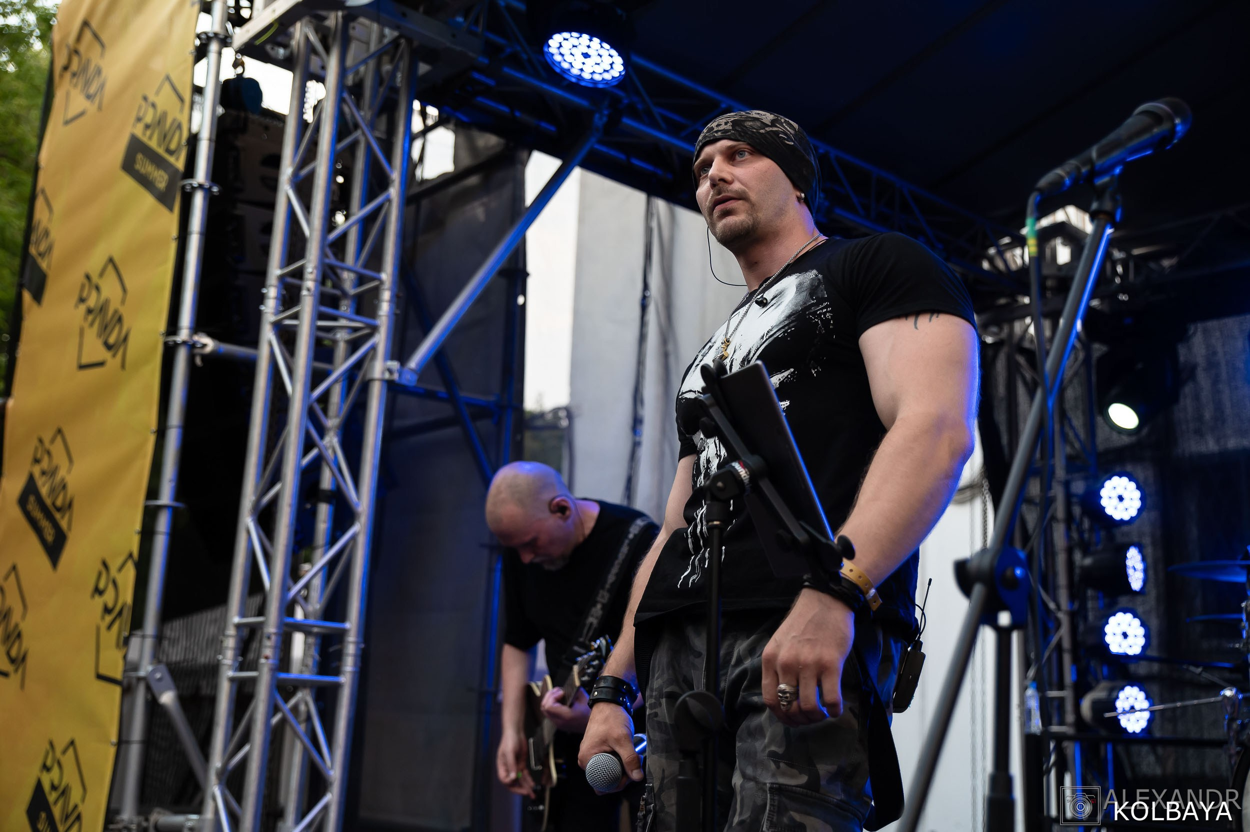 Фоторепортаж с мэшап концерта группы Черный Обелиск 4 июля 2024 года. Концертный и театральный репортажный фотограф в Москве Александр Колбая