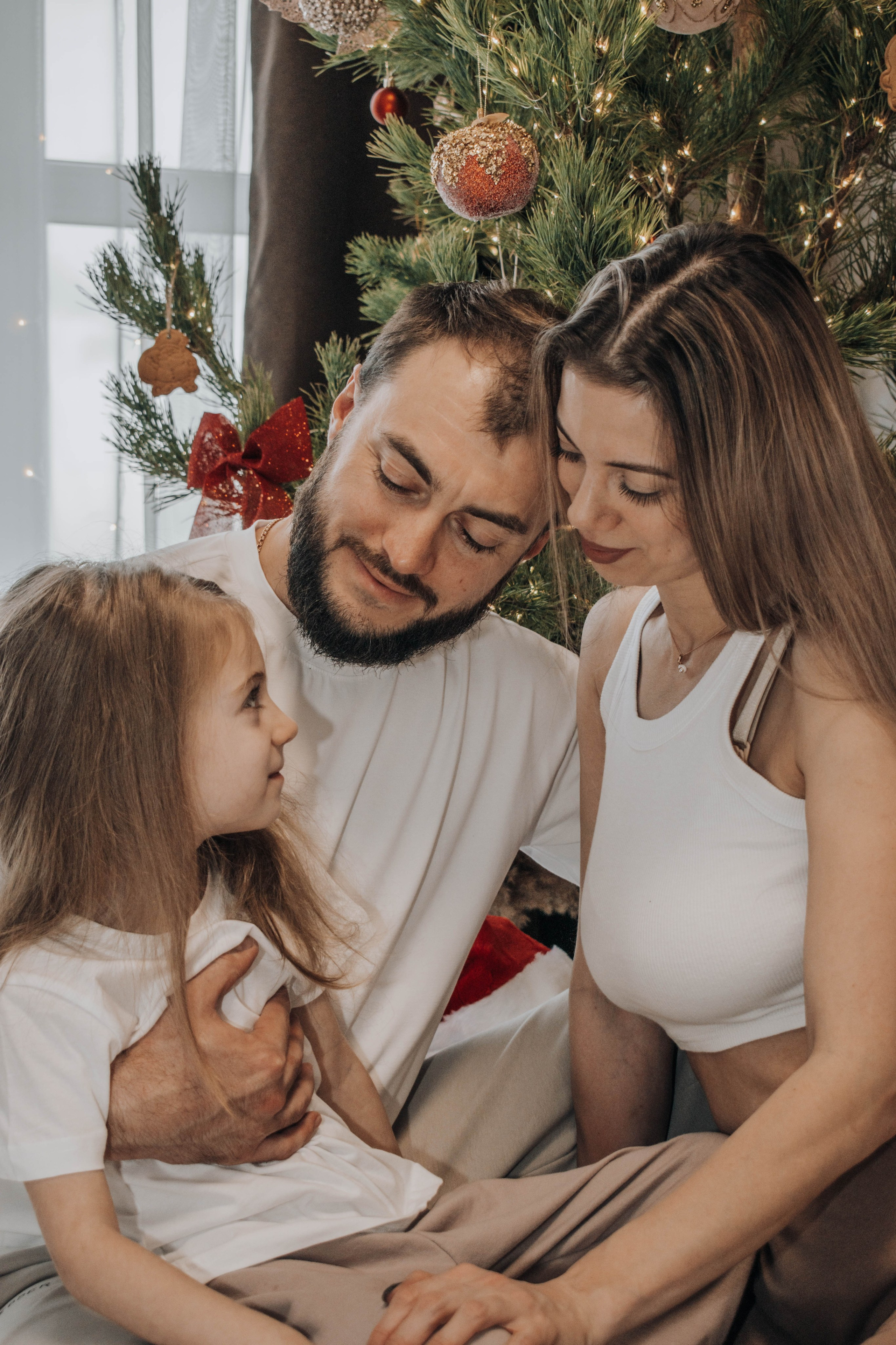 Кирилл и Эльмира. Домашняя съемка. Фотограф-ретушер в Крыму Юля Лобурец