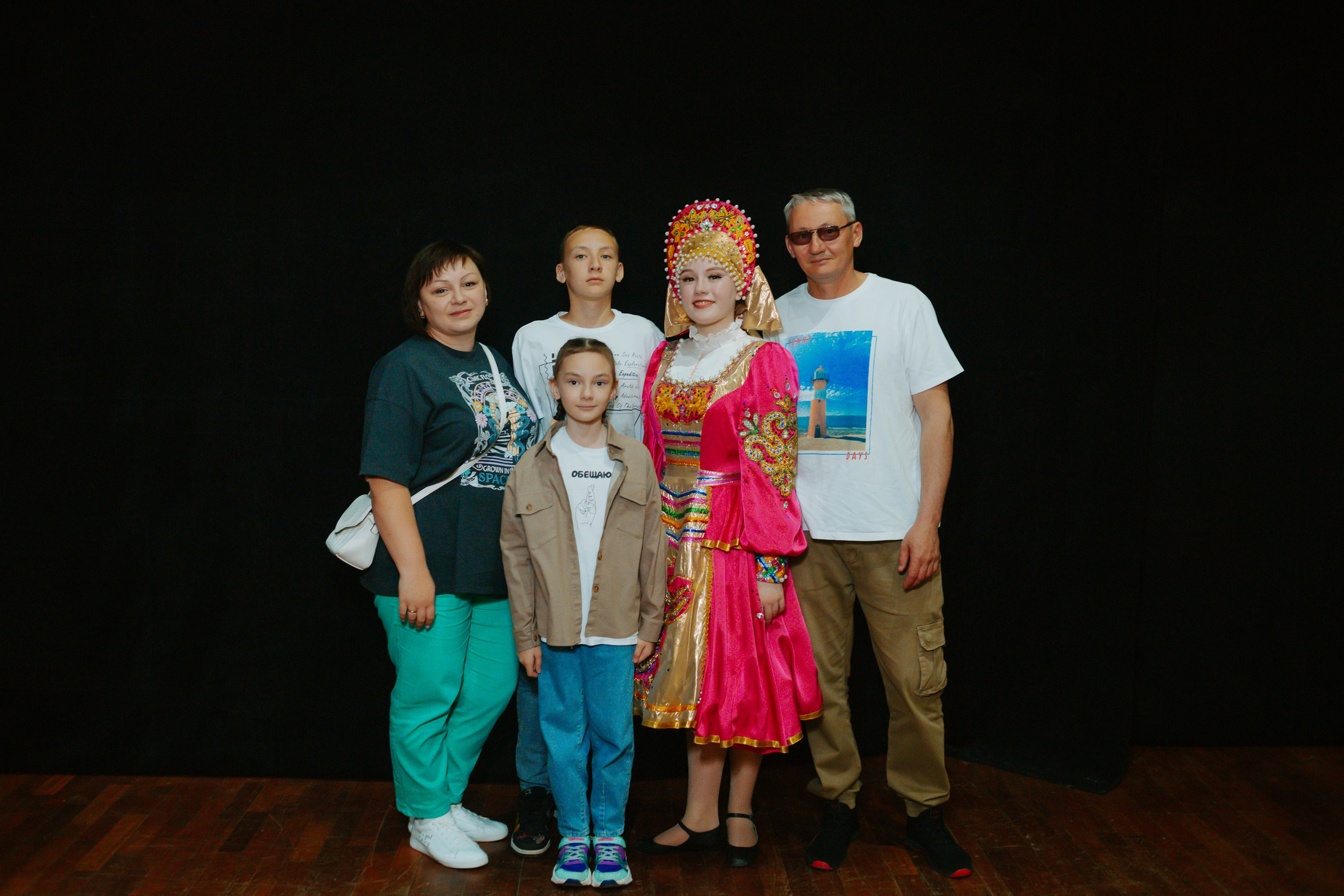 «Уральский сувенир». Концерт танцевальной студии. Фотограф в Челябинске Ополихина Анна