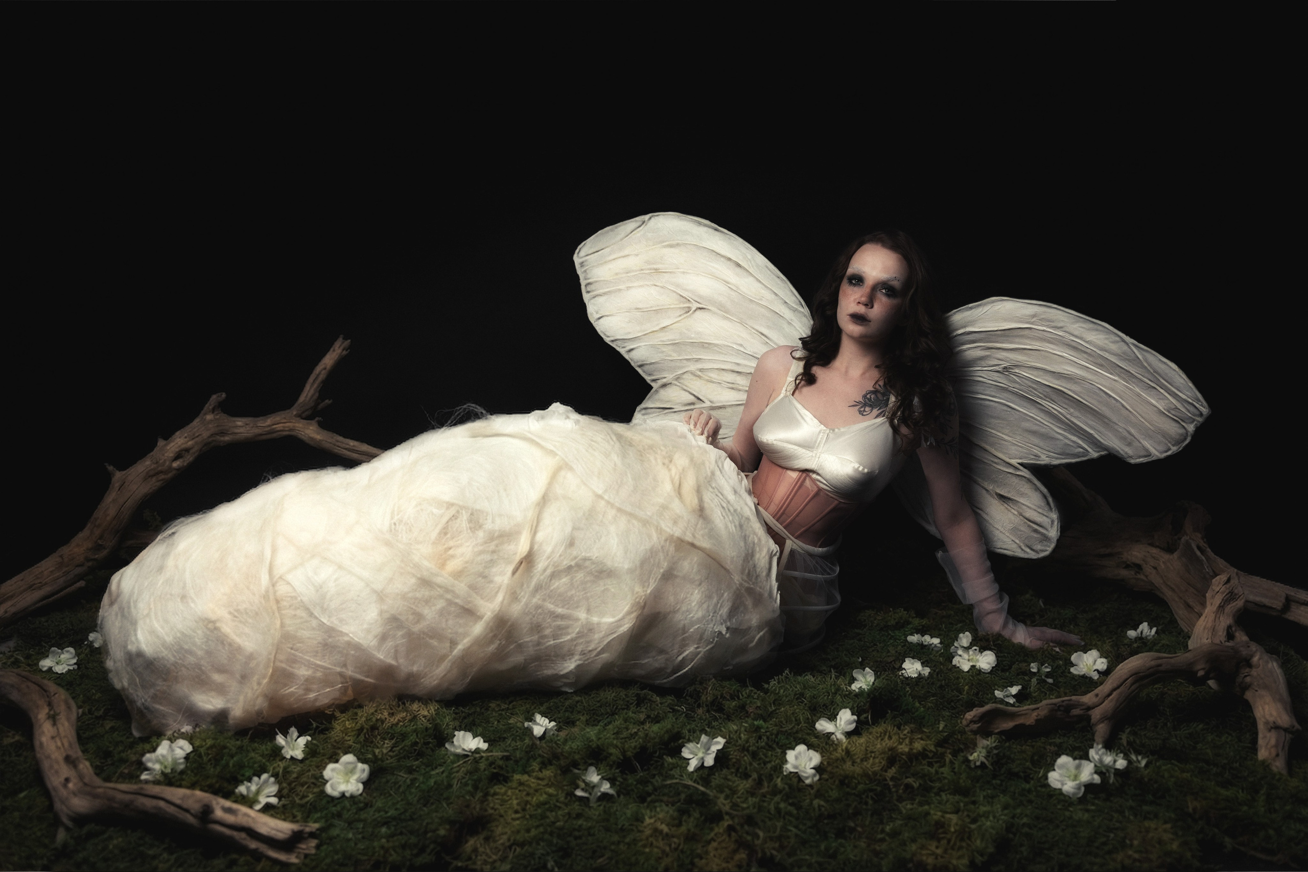 Moth. Арт — фотограф Лиза Мармеладова