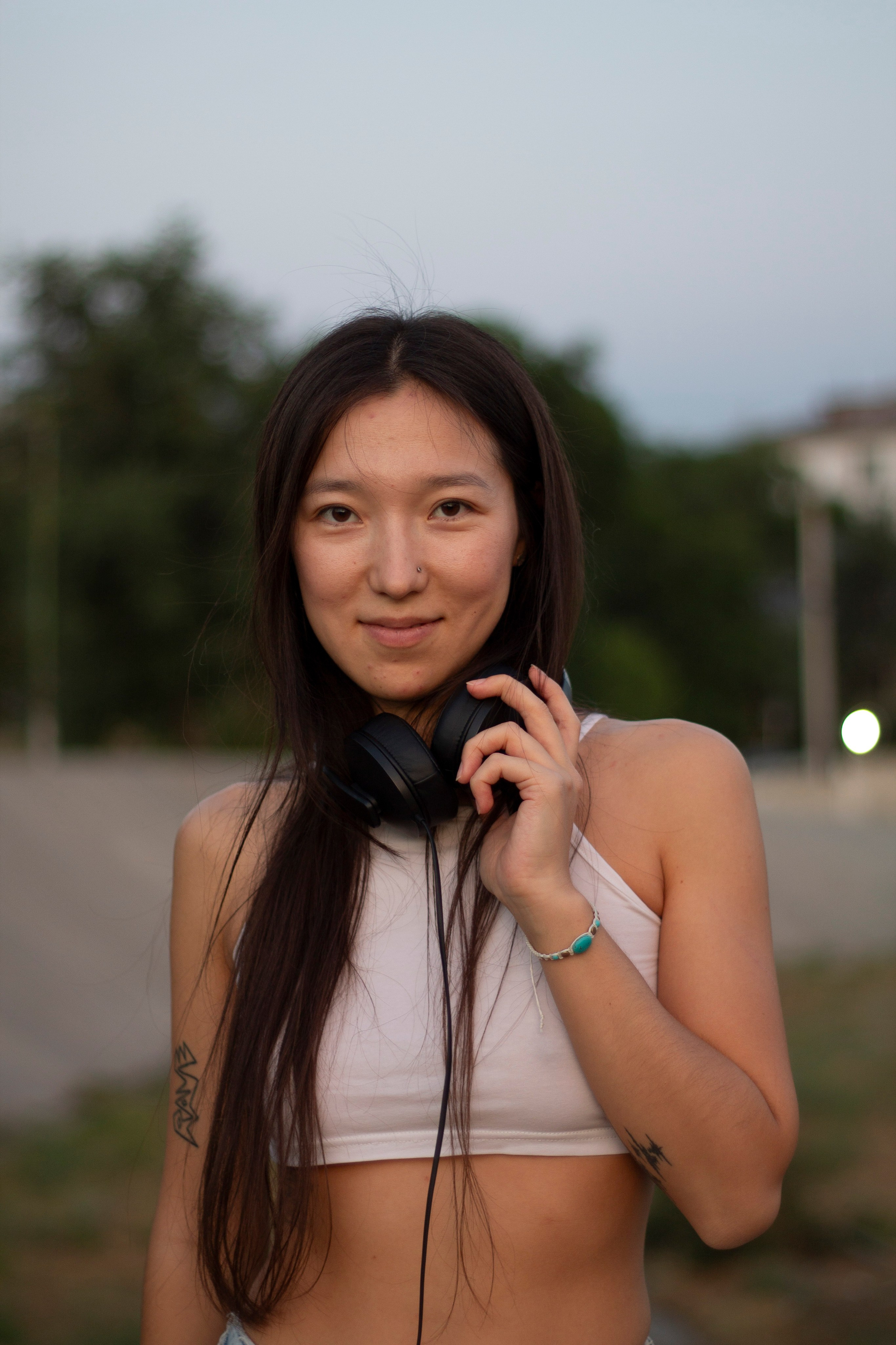 Женский портрет в Бишкеке на улице Анна карамурзина велотрек