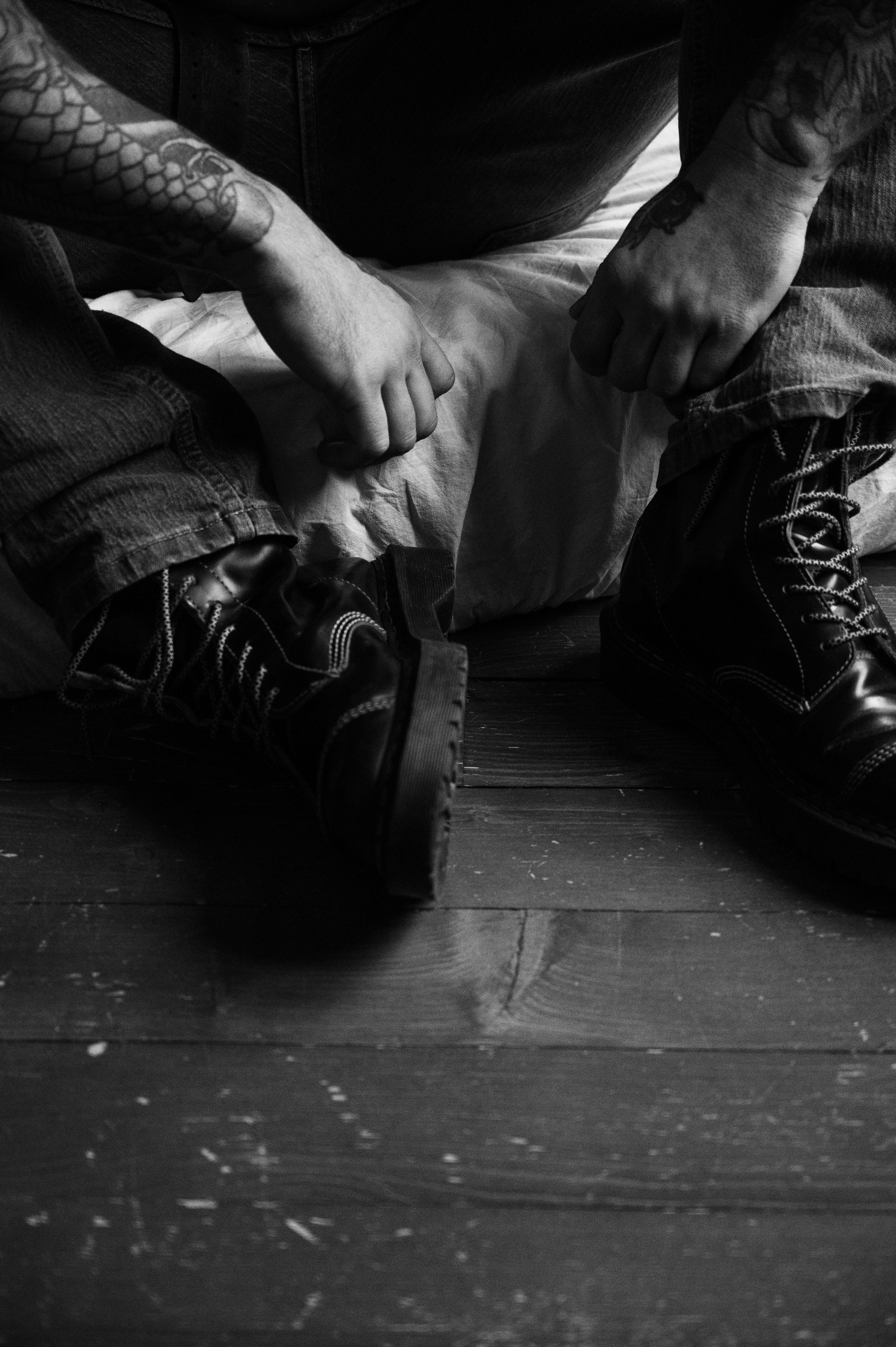 Мужской фотограф. Профессиональный фотограф беременности в СПБ. Стильные фотосессии беременности в стиле минимализм и классическая фотография