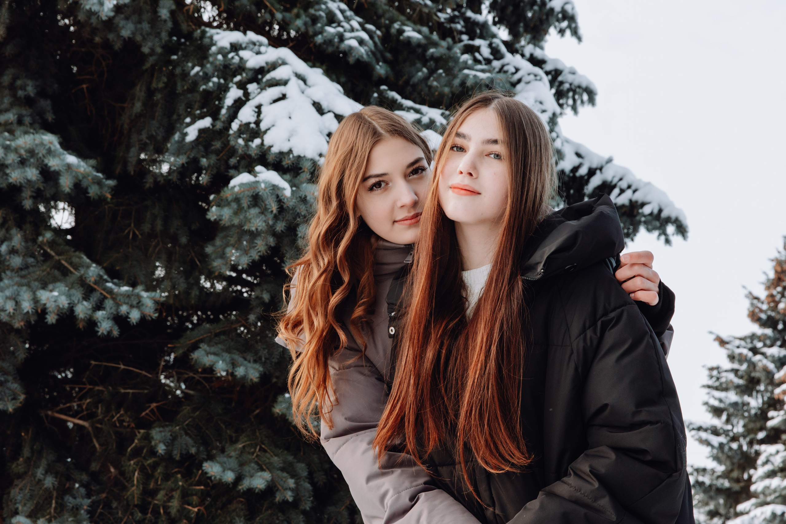 Выпускные альбомы Максима Никонова