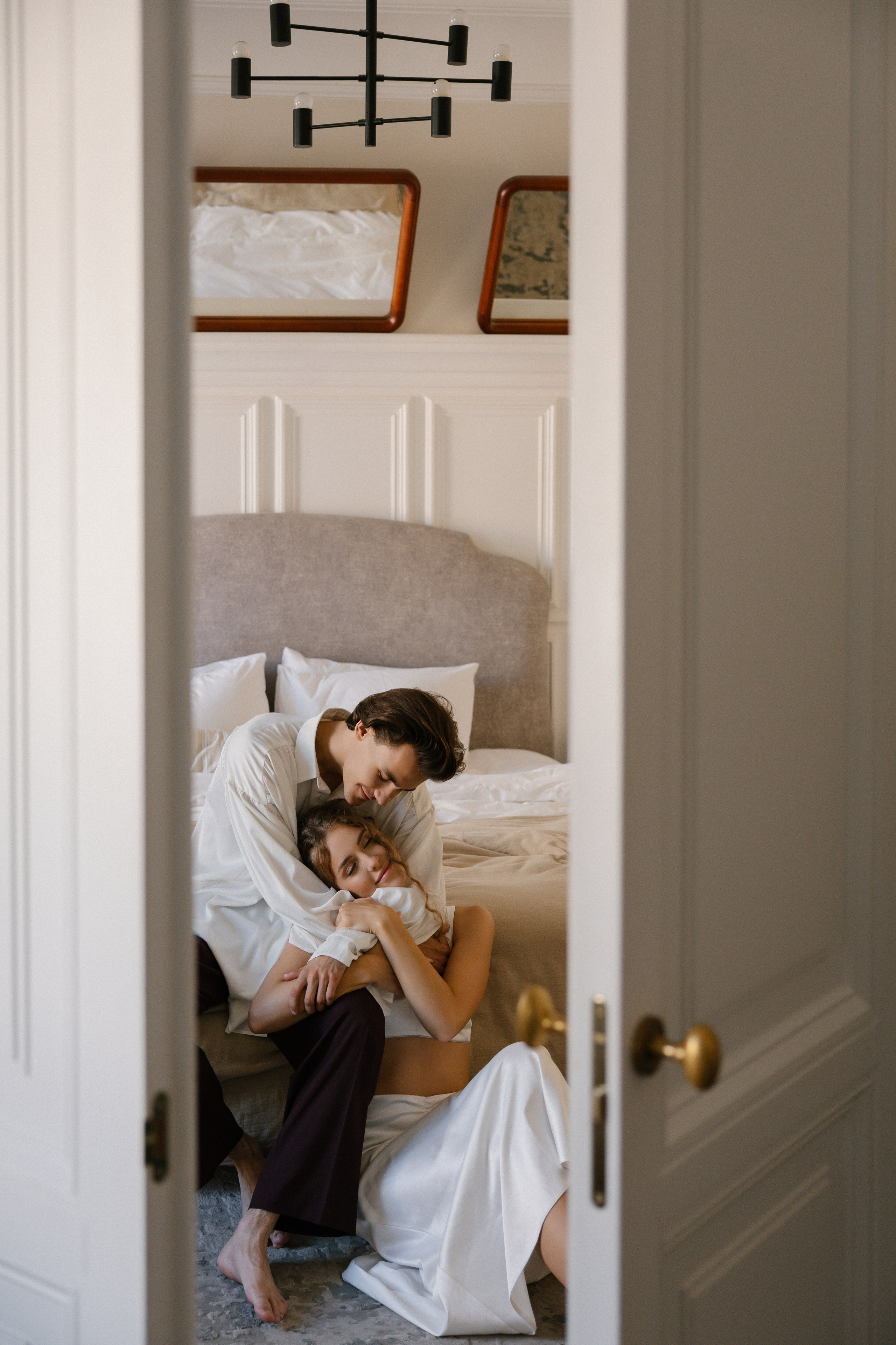 В квартире на Невском