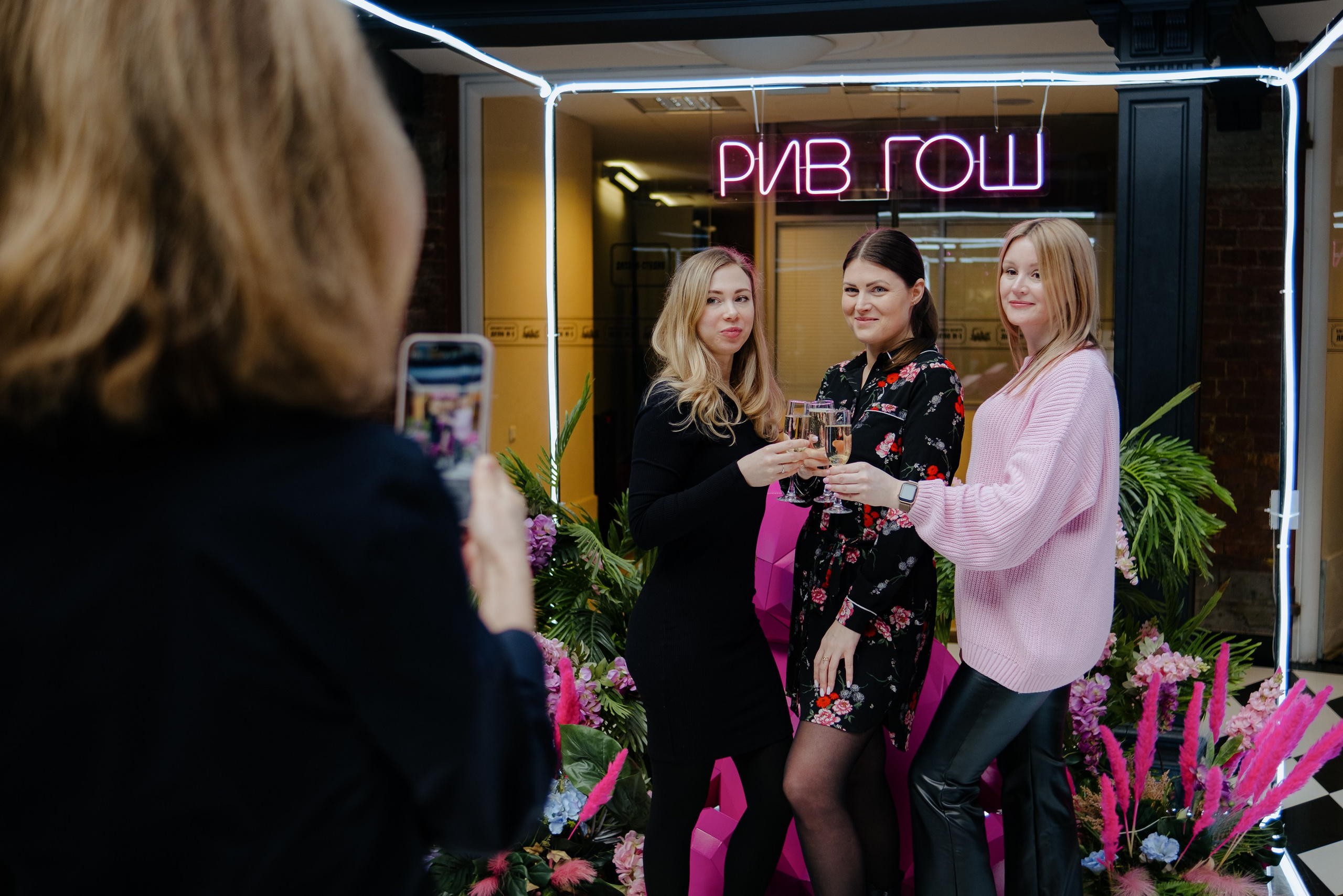 Репортаж фото. Фотограф и видеограф на мероприятия