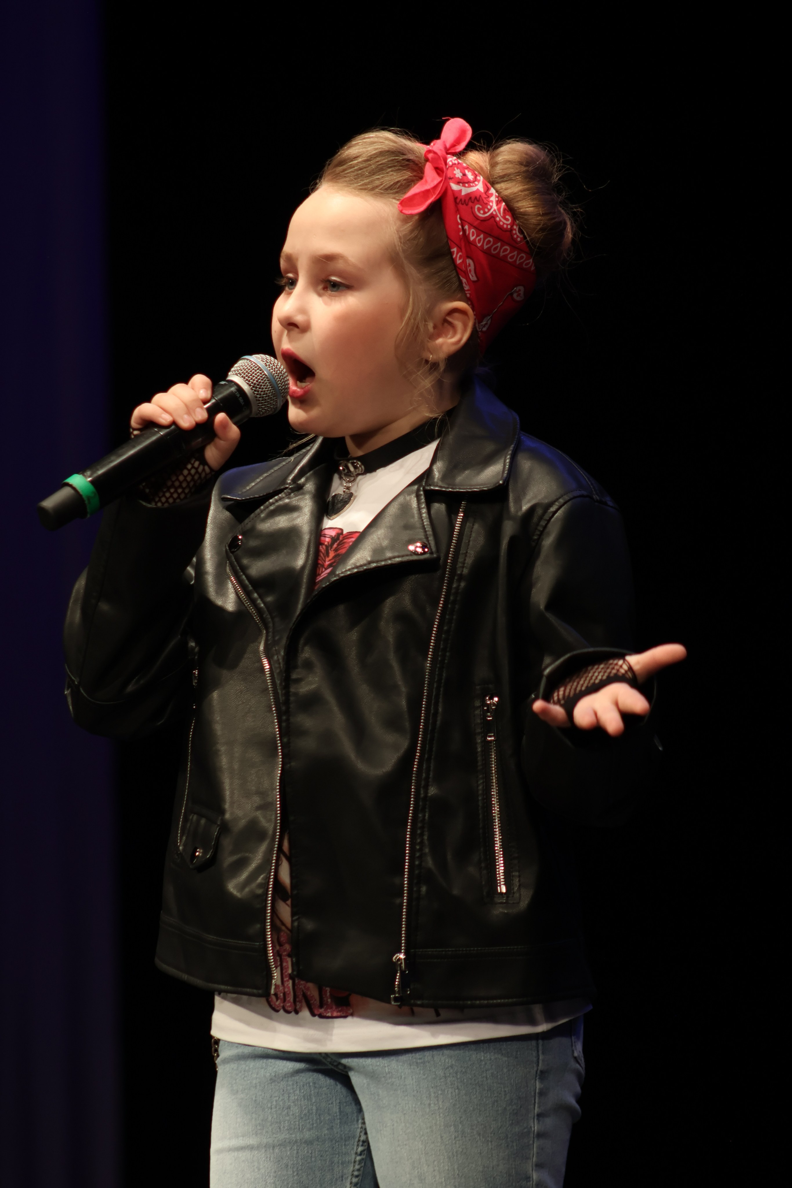 13 апреля, г. Томск. Золотое яблочко