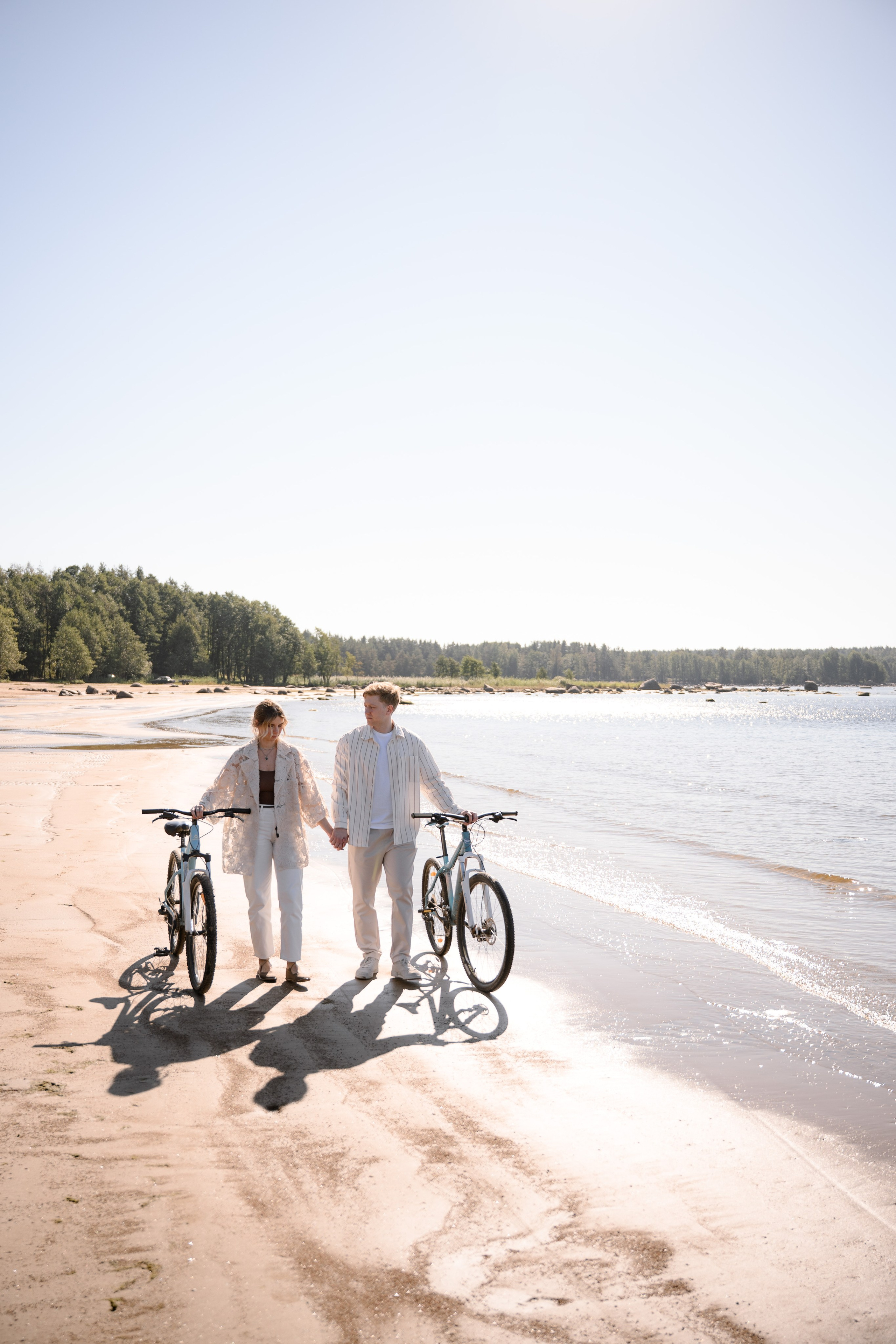 На берегу залива. Свадебный фотограф в Санкт-Петербурге, Москве, СПб Сергей Поддубный