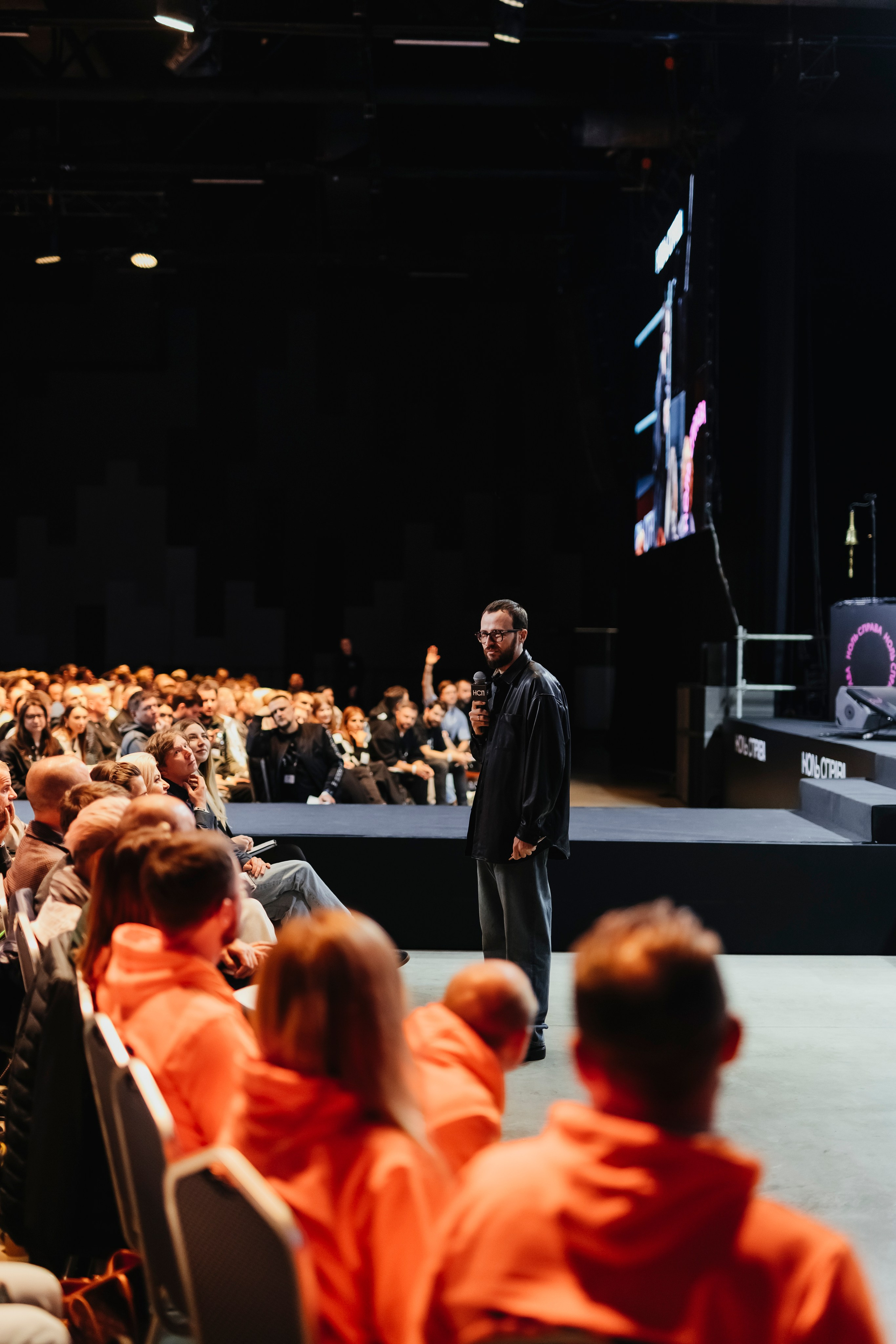 Михаил Гребенюк НСП. Репортажный, event, концертный и backstage фотограф из Москвы Виталий Кривцов