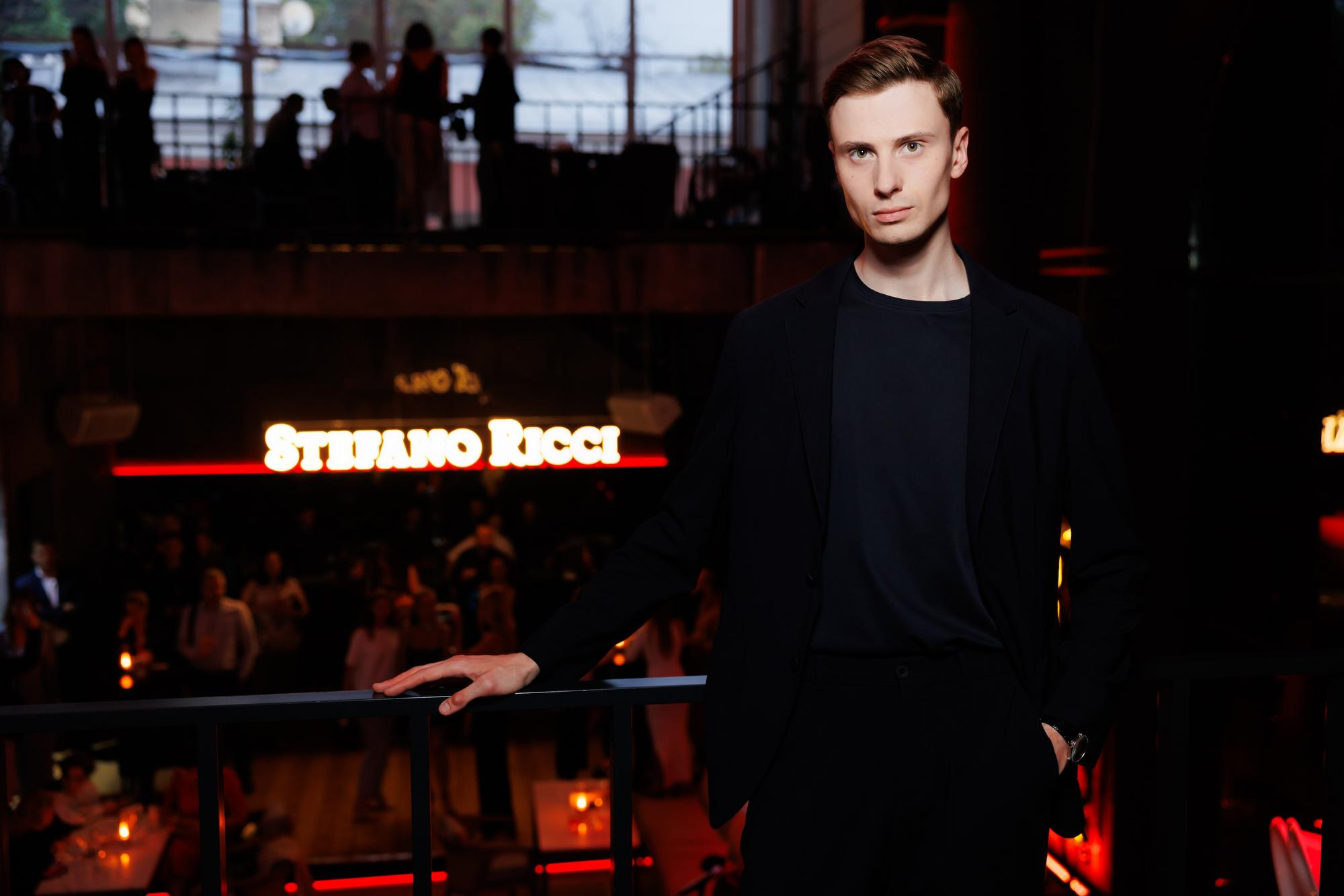 Molecule Steffano Ricci. Фотограф Дмитрий Елисеев