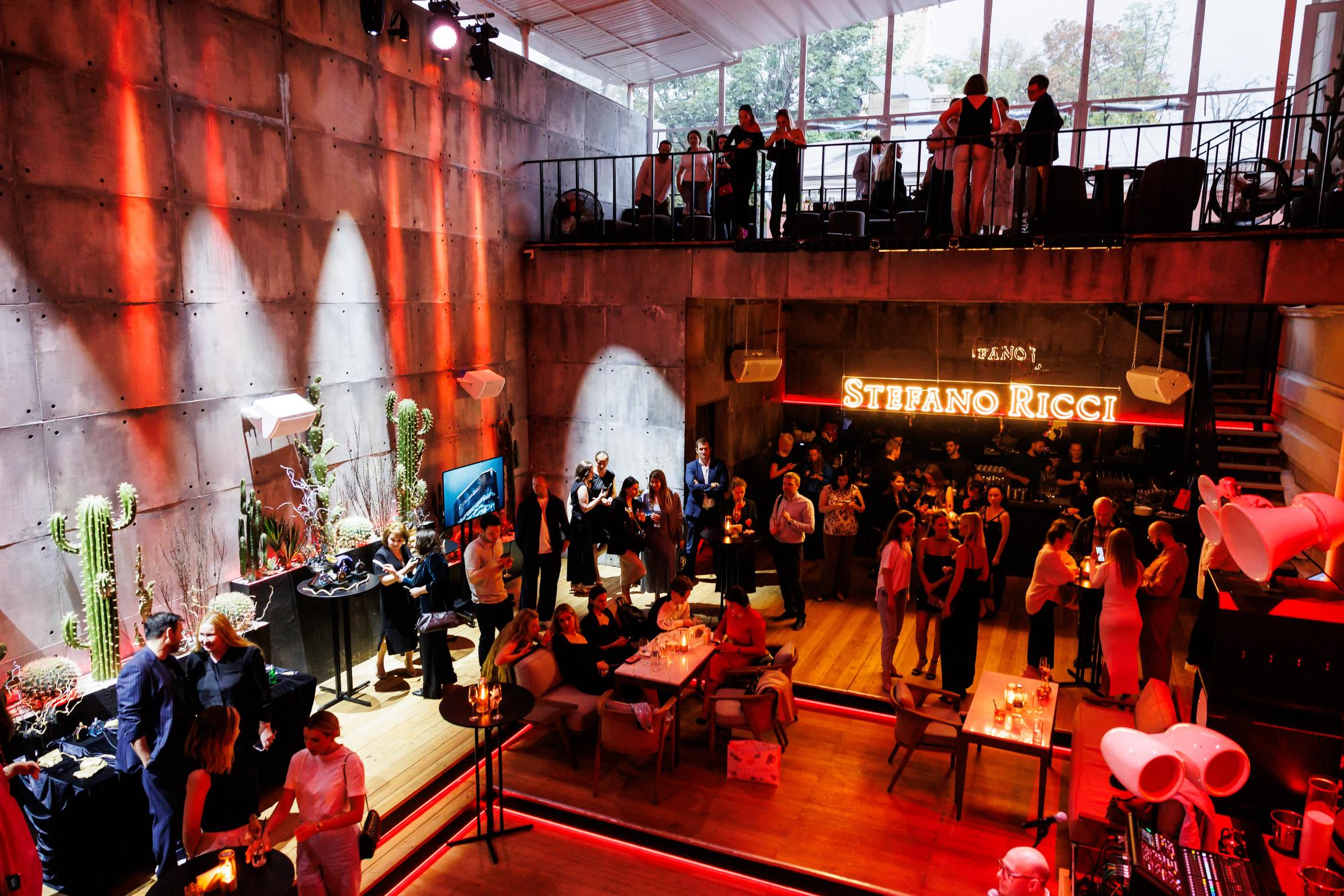 Molecule Steffano Ricci. Фотограф Дмитрий Елисеев