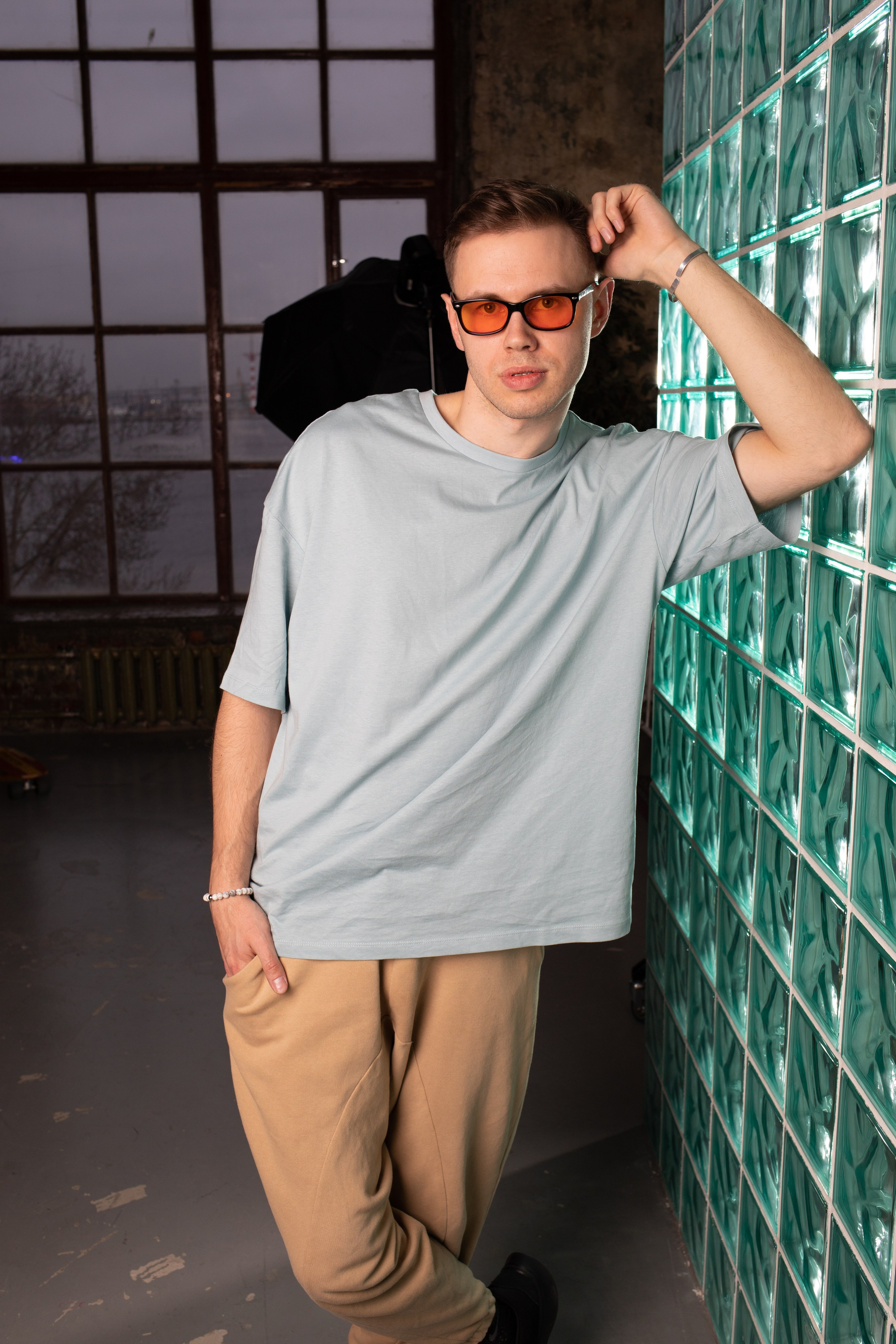 Мужской портрет в студии. Фотограф Санкт-Петербург Всеволожск Мария Наскидашвили