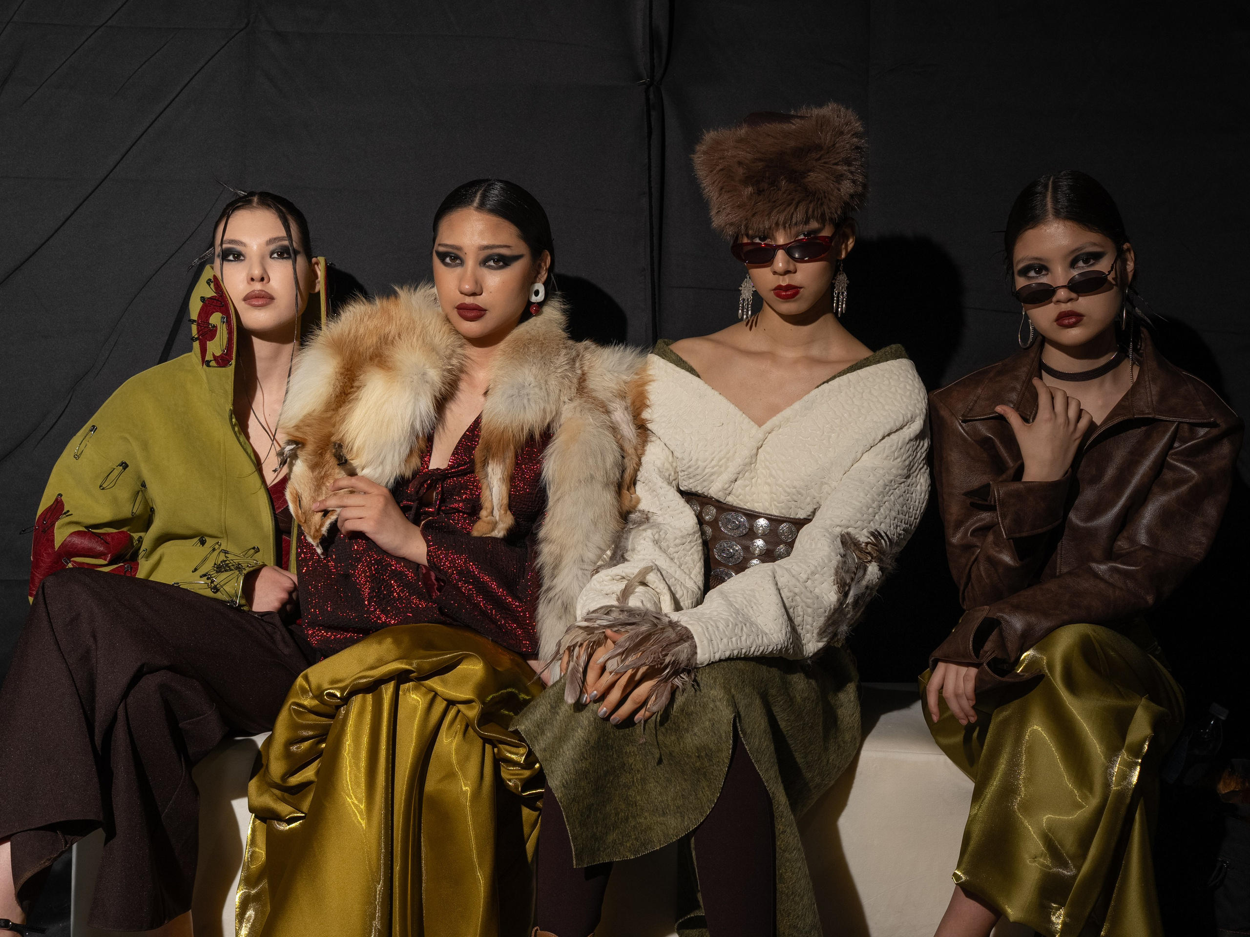 Visa Fashion week Almaty Backstage Day 3. Сайт Алматинского НЮ АРТ, будуар и фэшн фотографа Дениса Карпенко