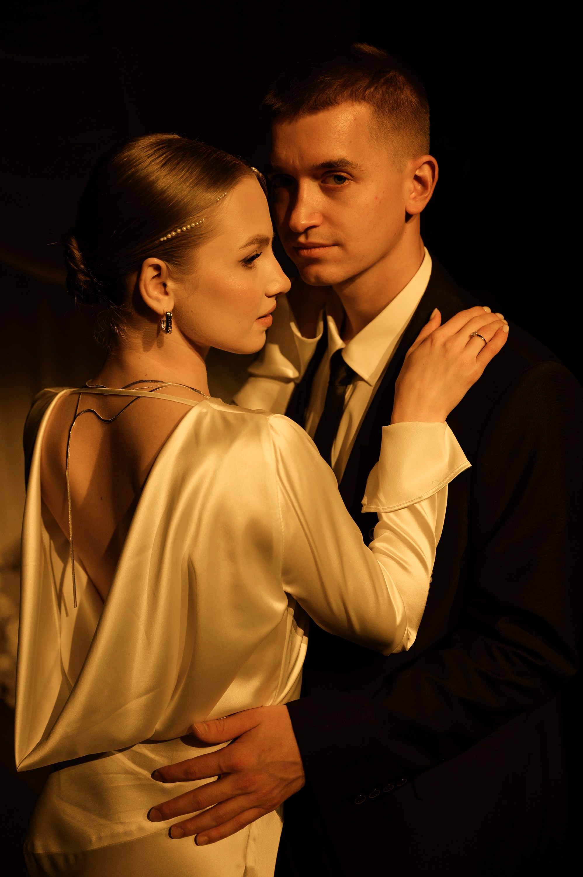 Кирилл и Анна. Zhulanovilya