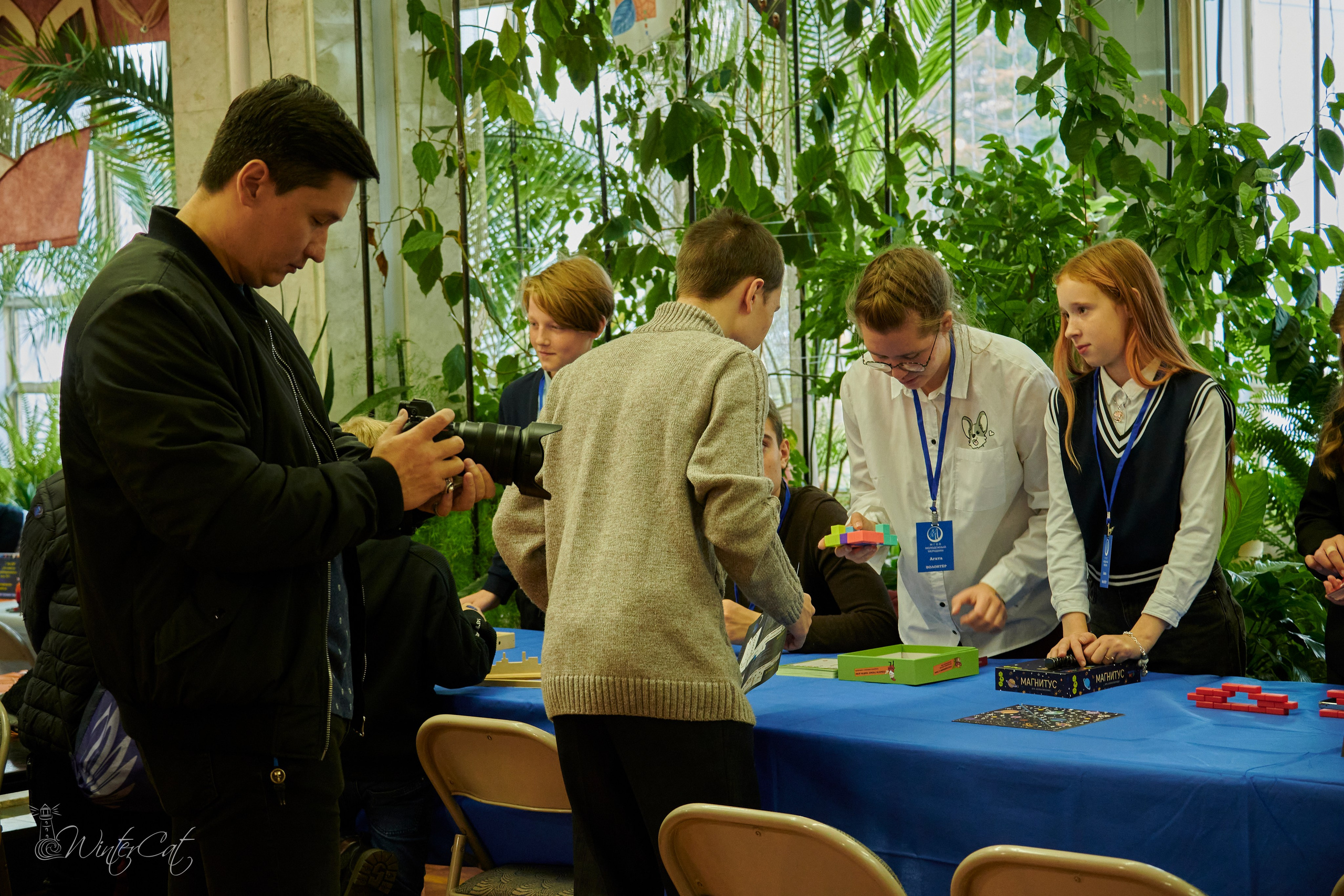 Калейдоскоп МЦК 28.09.24. Портретный и репортажный фотограф в Магадане Андрей Нефедов WinterCatPhoto