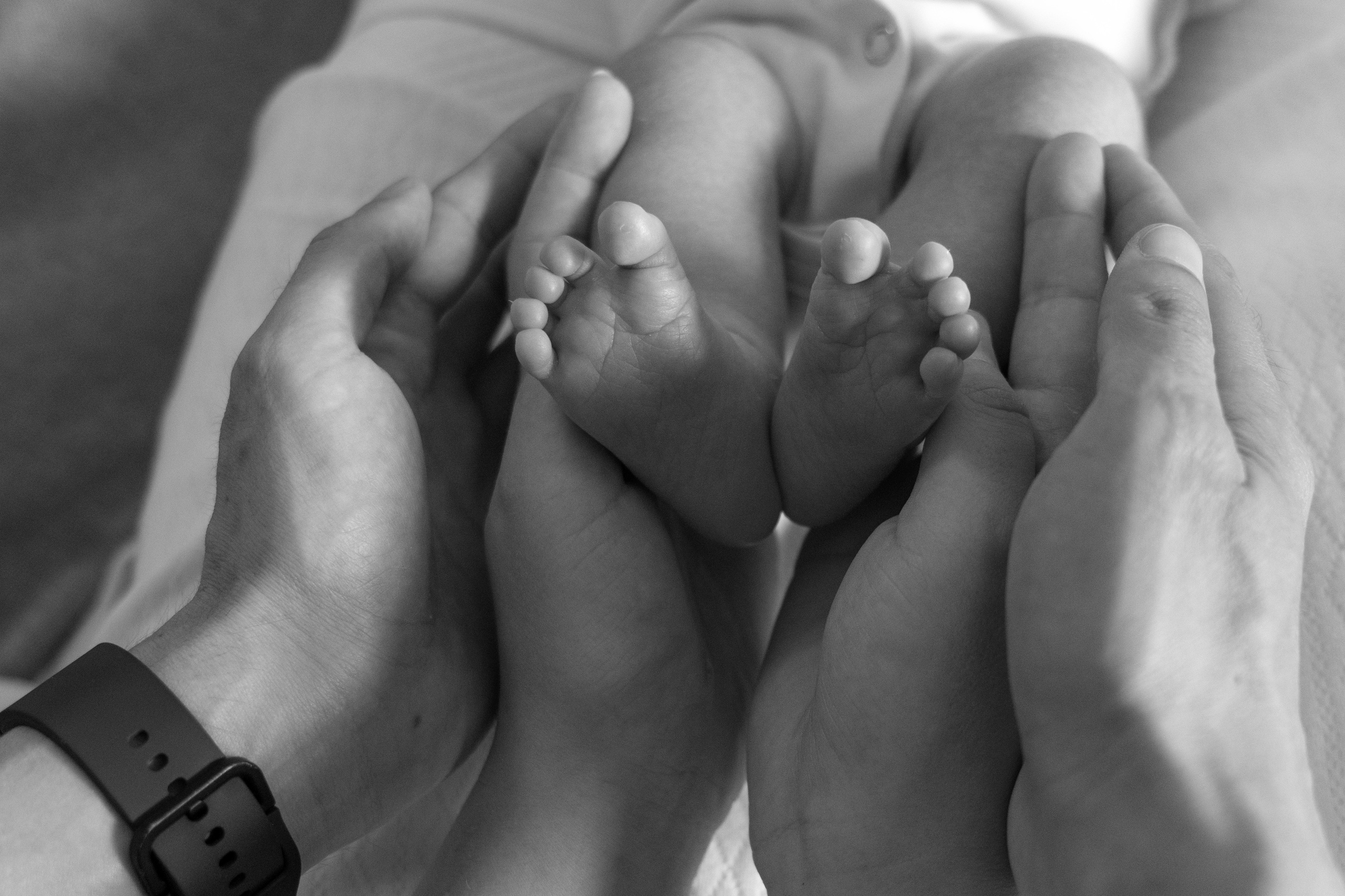 Домашняя фотосессия с новорожденным. Фотограф видеограф Ольга Василевская