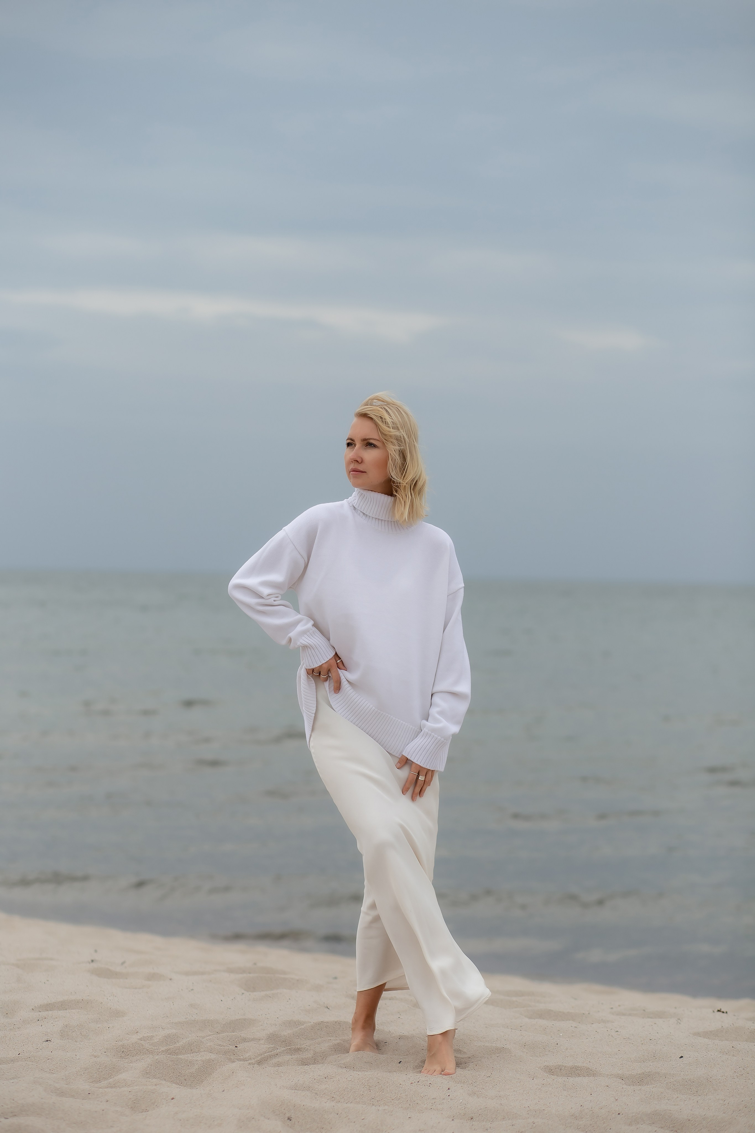 Вера в Янтарном. Перед дождем. Фотограф в Калининграде Решетникова Алина