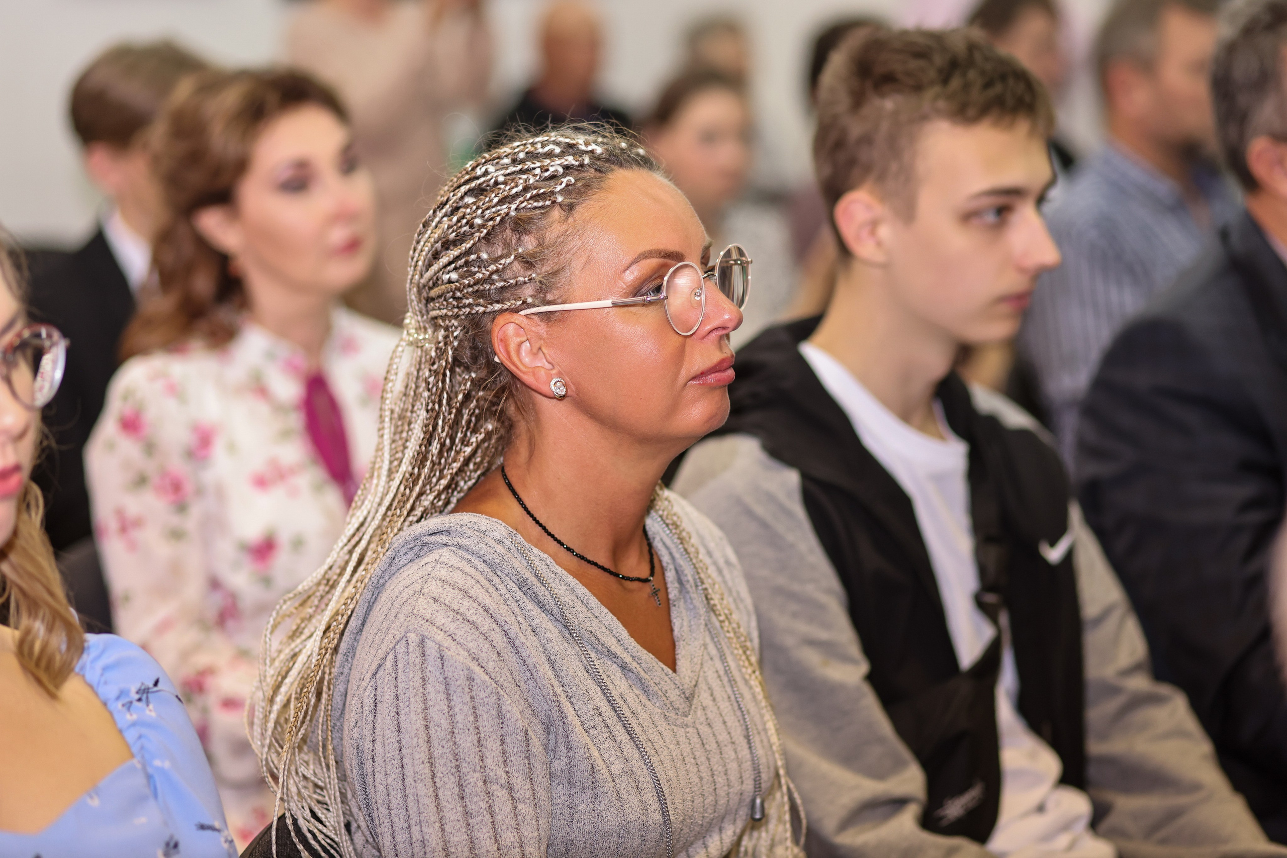 Вручение аттестатов. Школа № 7, выпускники 11 класса 2023 г. Студия выпускных альбомов Остров