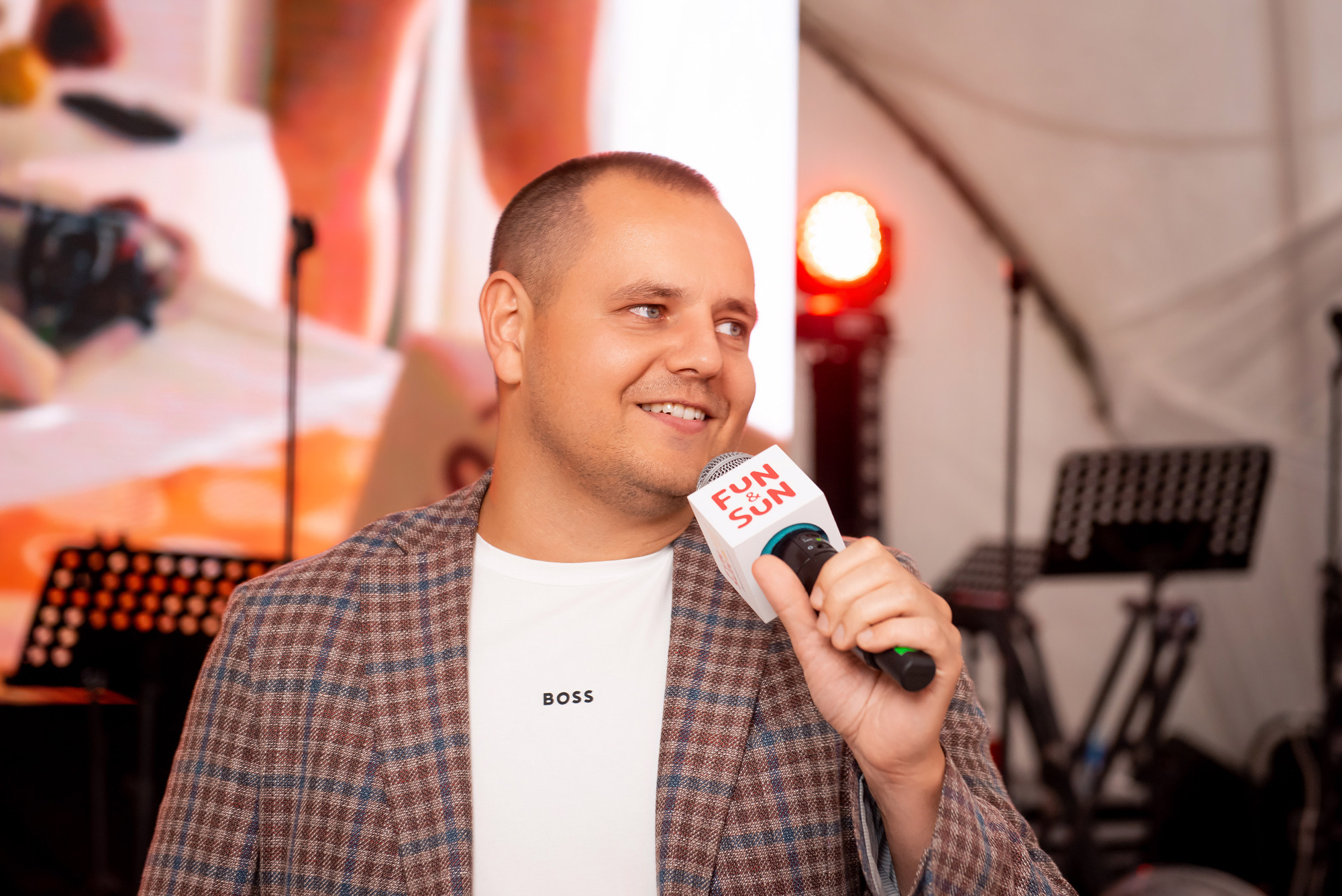 TUI, Fan & Sun, FsTravel, директор, фотограф на фестиваль, фотограф на корпоратив, фотограф на мероприятие, репортажный фотограф