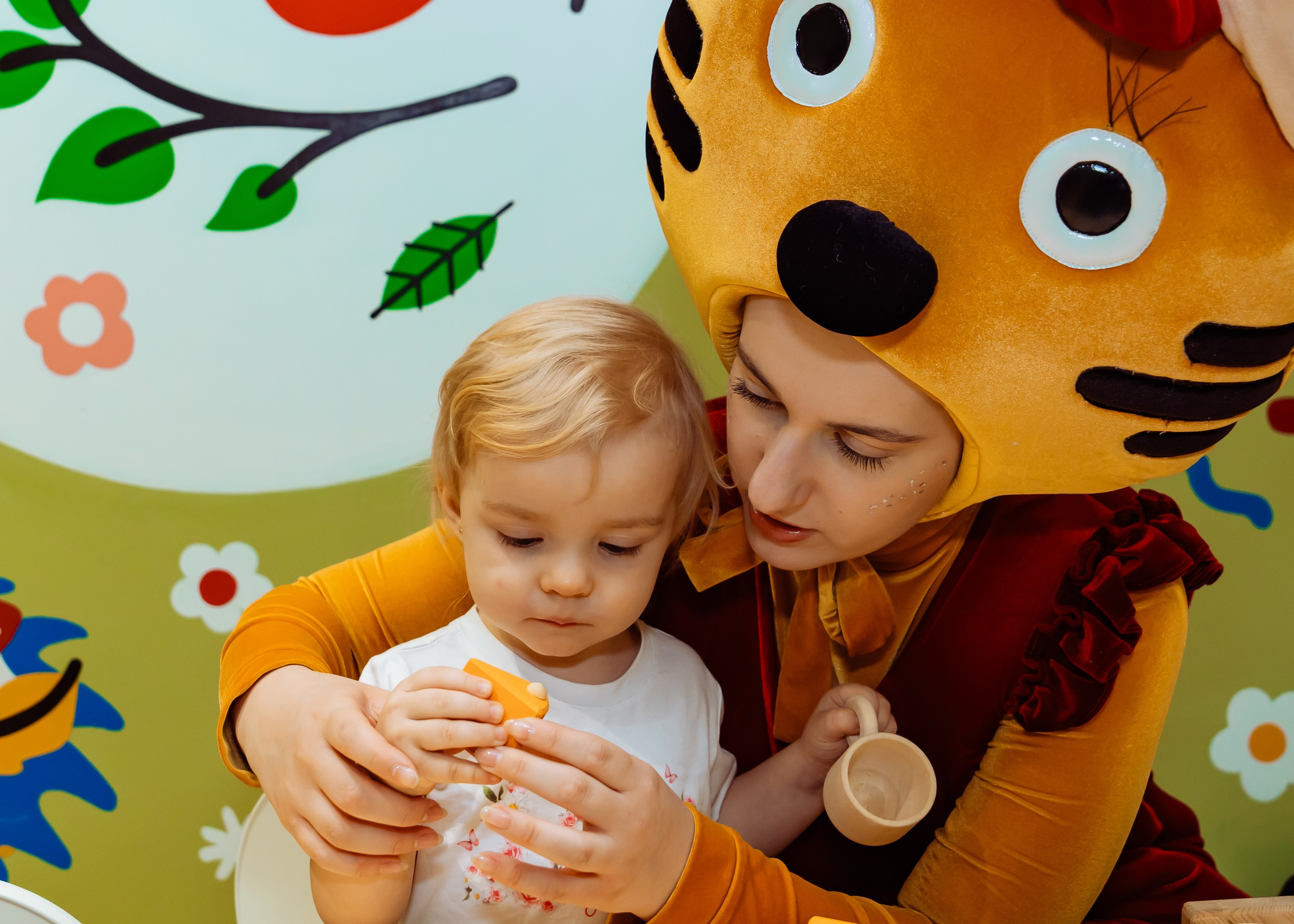Карамелька в гостях у Романа. Крамер Юлиана детский и семейный фотограф