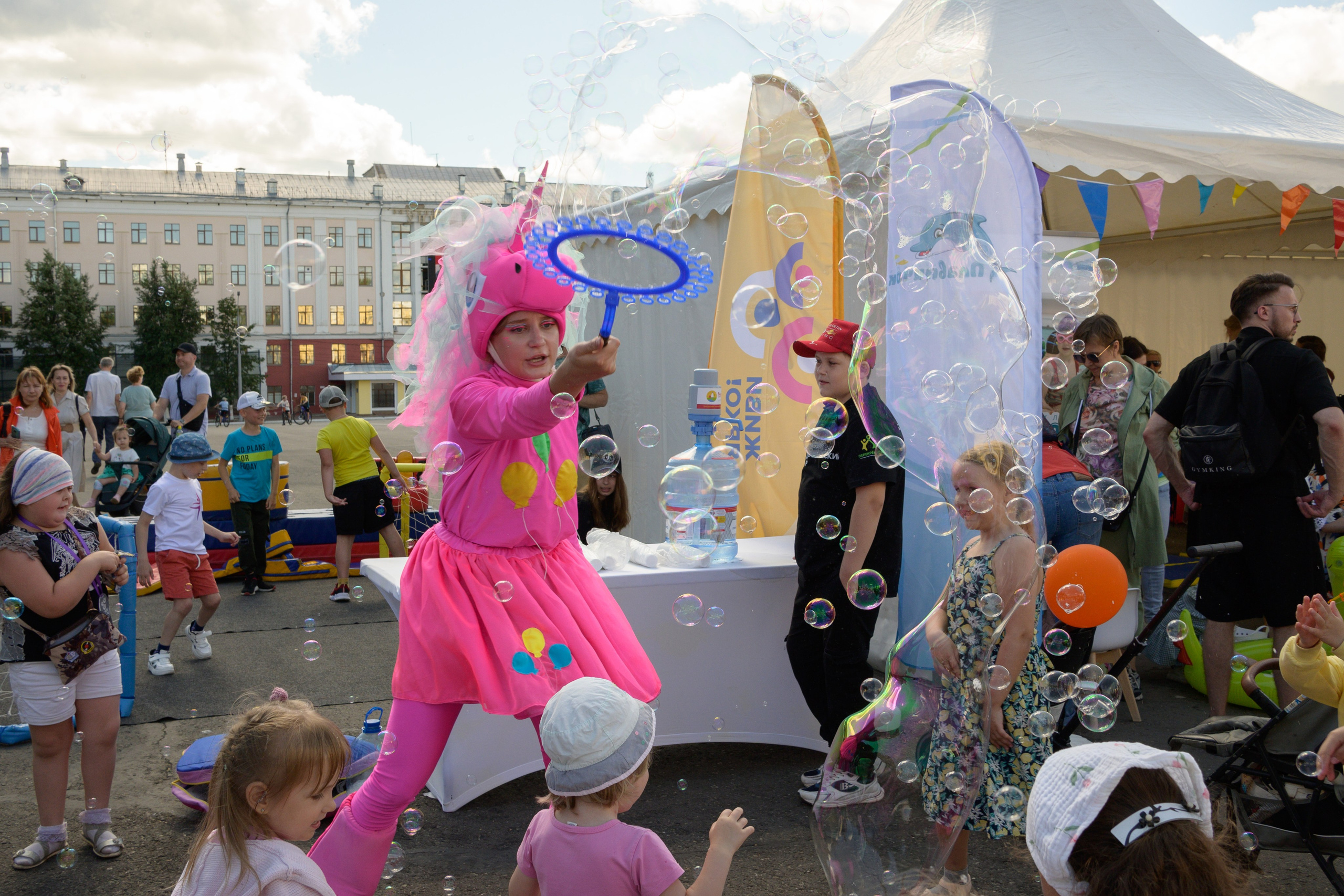 Семейный фитнес-фестиваль «Живи ярко»