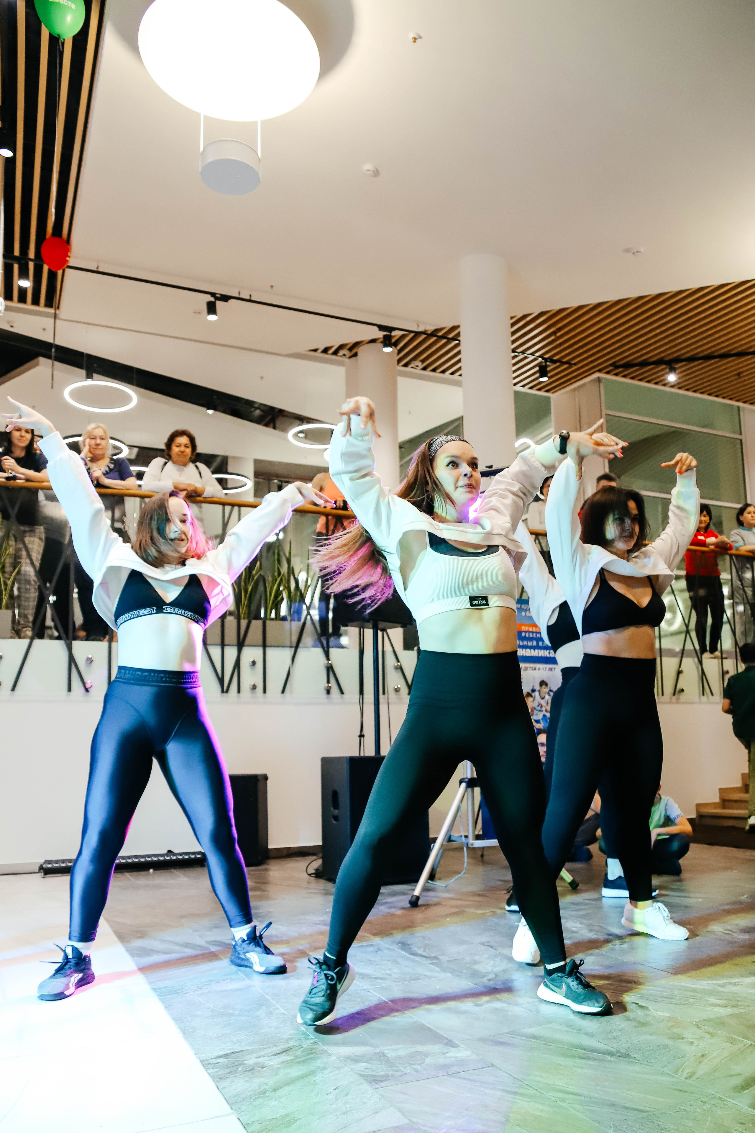 День рождения фитнес-клуба «Олимпик Стар». Портретный и лайфстайл фотограф в Москве Катерина Медведева