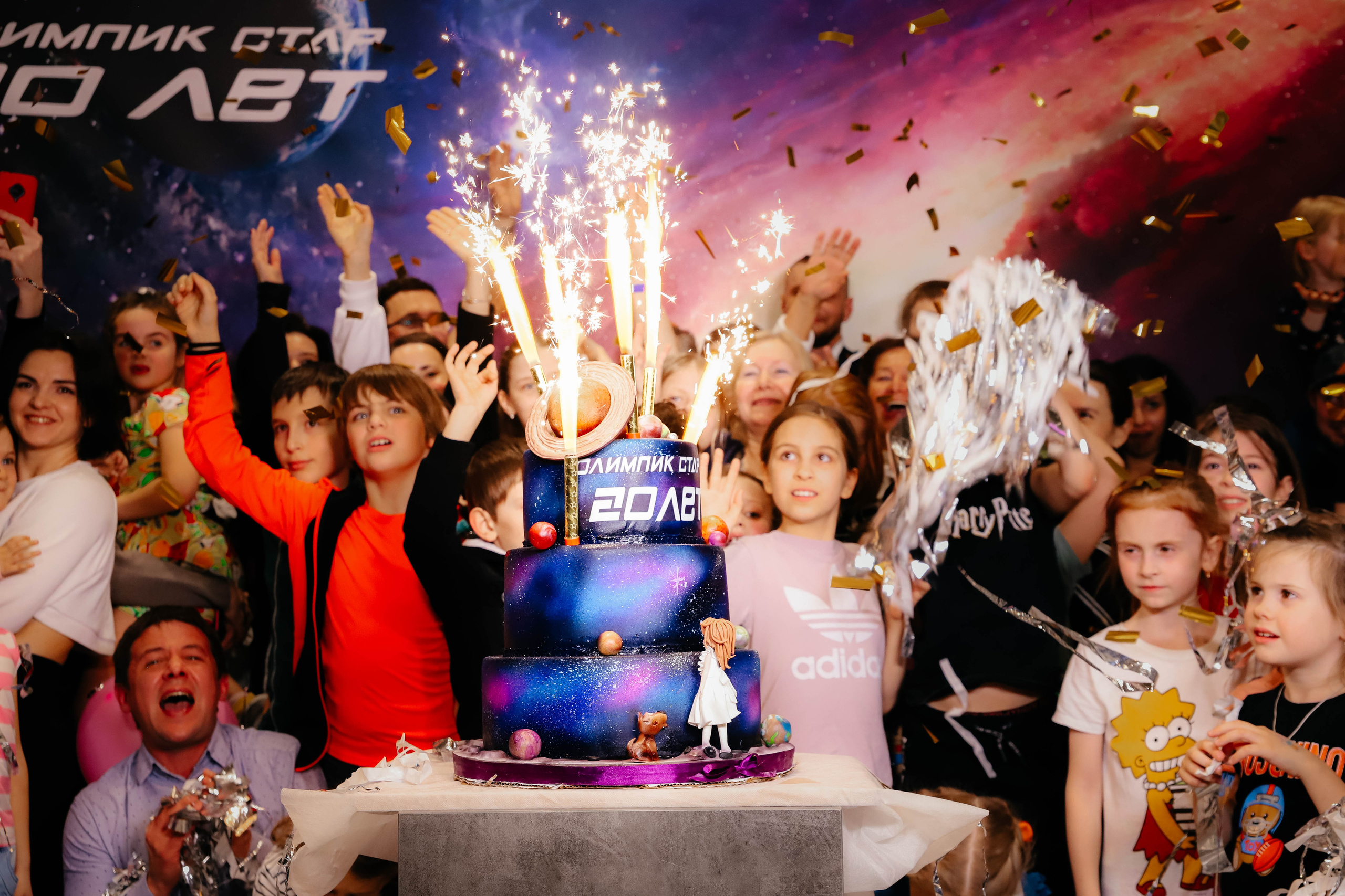 День рождения фитнес-клуба «Олимпик Стар». Портретный и лайфстайл фотограф в Москве Катерина Медведева