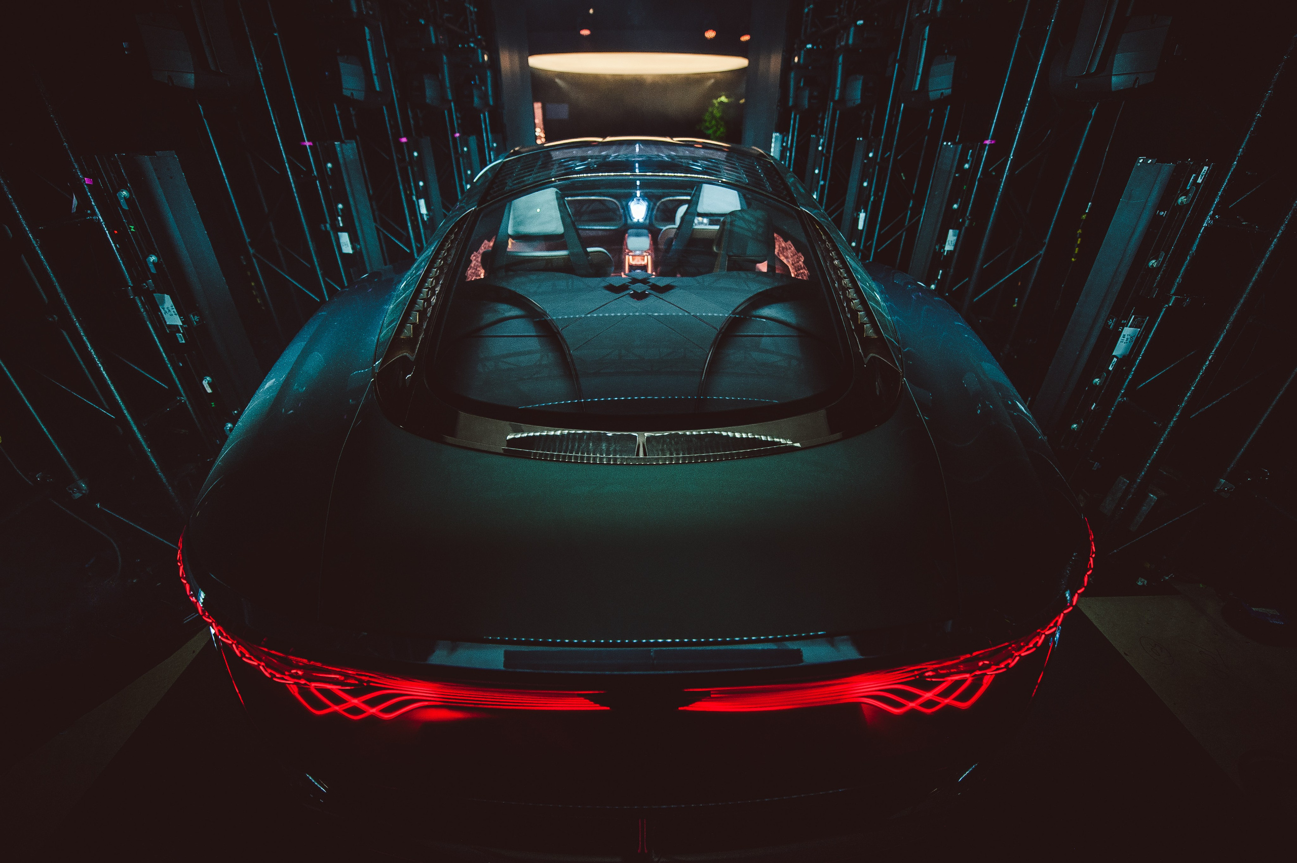 Премьера Bentley100EXP, Кру Великобритания. Репортажный фотограф Андрей Бузин