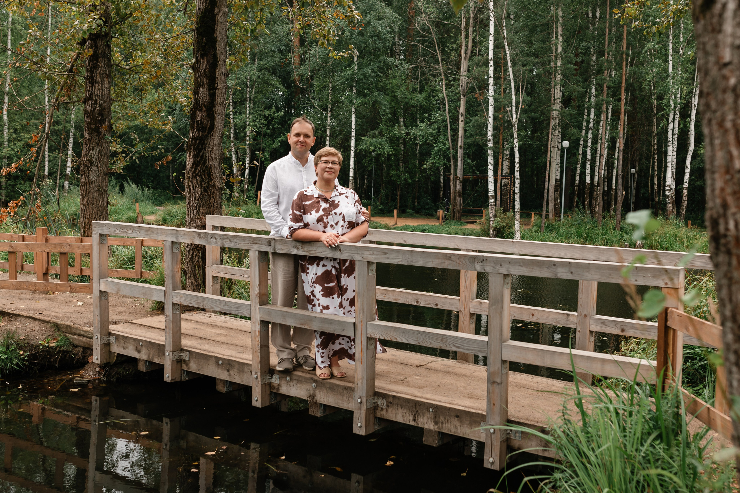 Романтическая прогулка Алексея и Ирины. Июль 2025. Фотограф Пермь. Свадьбы. Семья и дети, школа, д. сад. Фотокниги