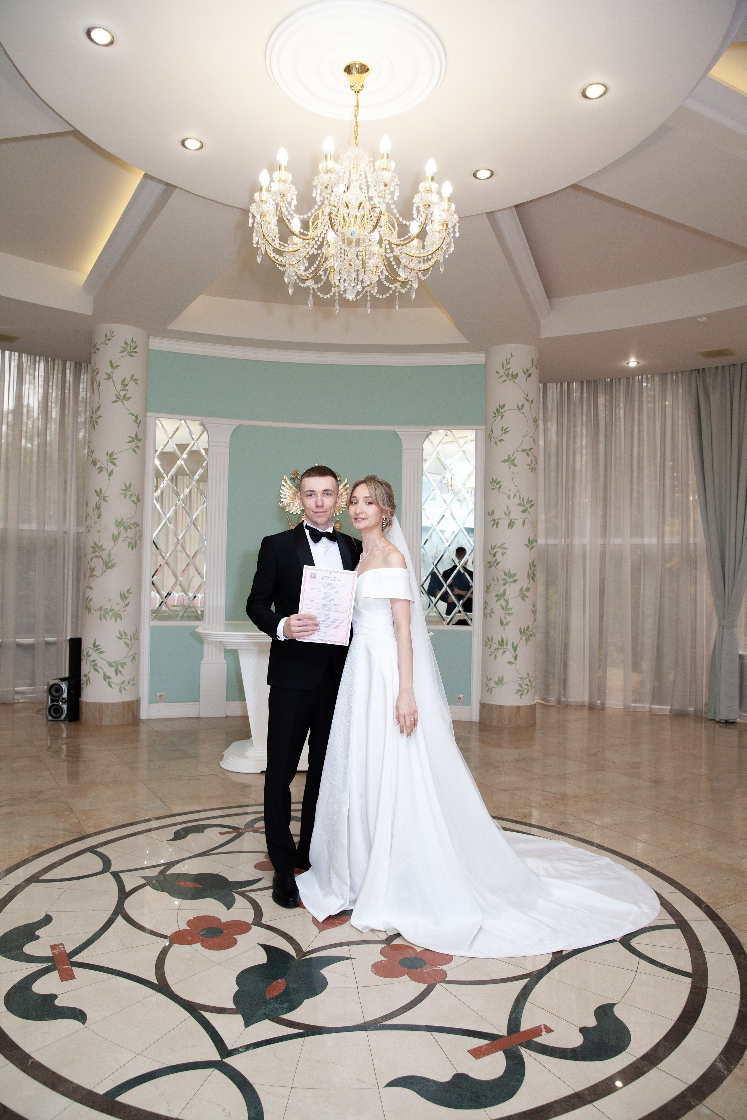 Свадебная фотосессия в отеле Ареал. Фотограф в Железнодорожном и Балашихе