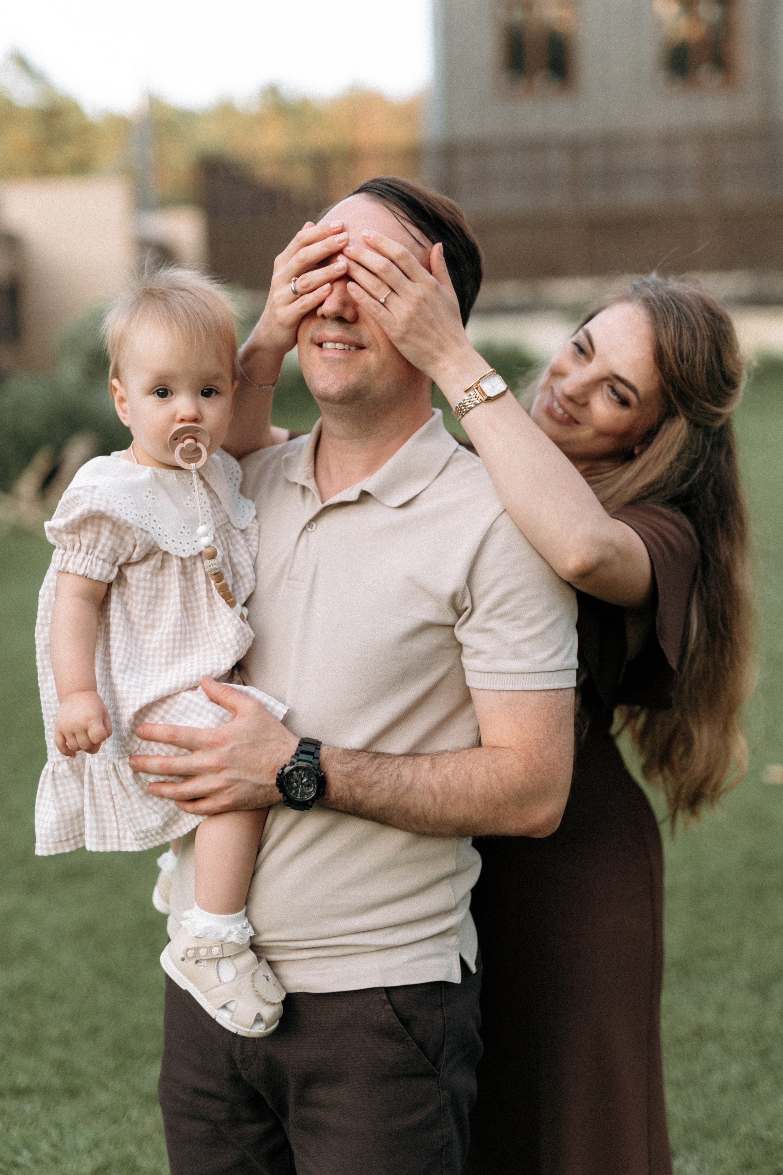 Семейная фотосессия на берегу реки для Миши, Тани, Сони и Таи. Свадебный фотограф в Тамбове Павел Четвертков