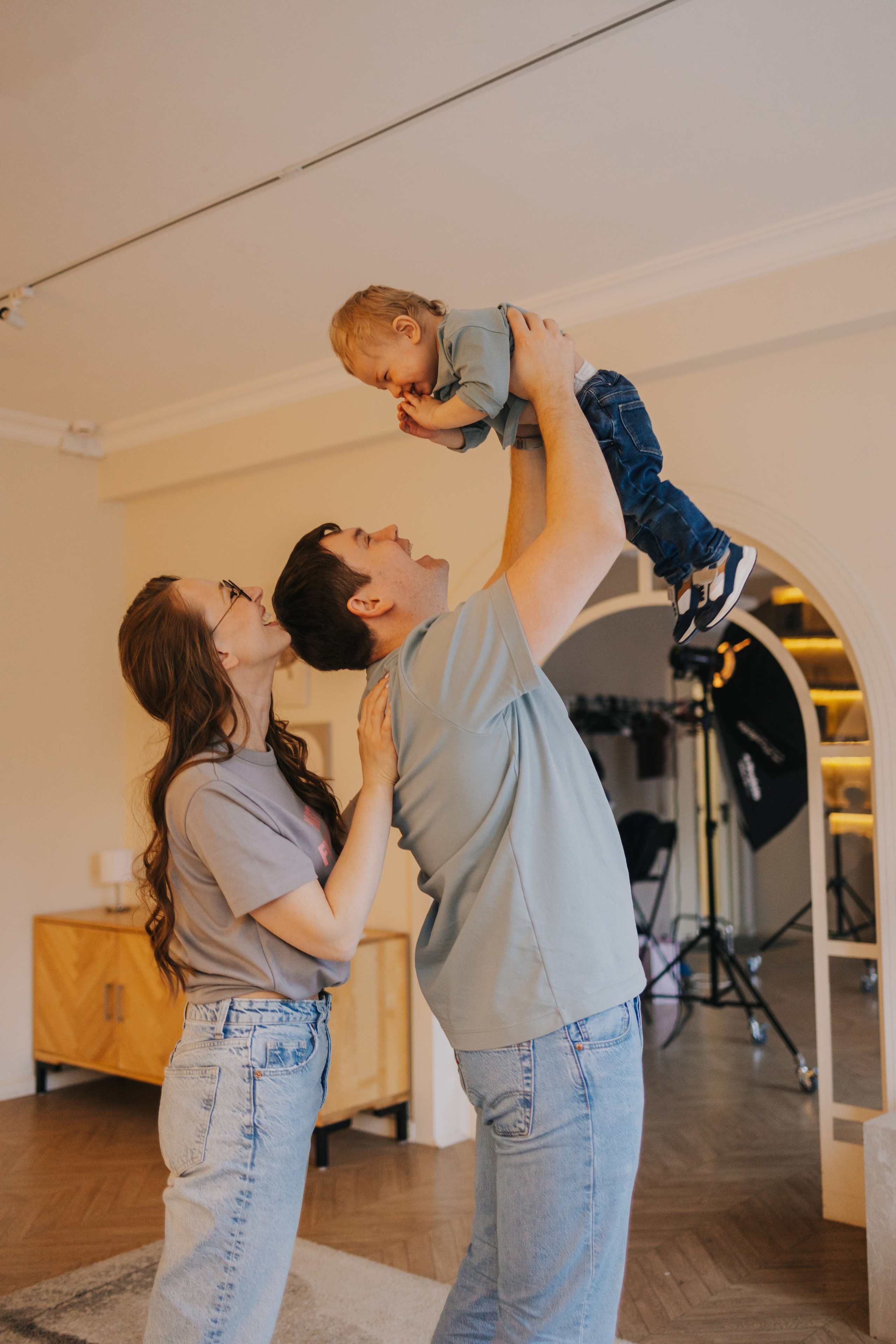 Большая семья. Домашняя фотосессия