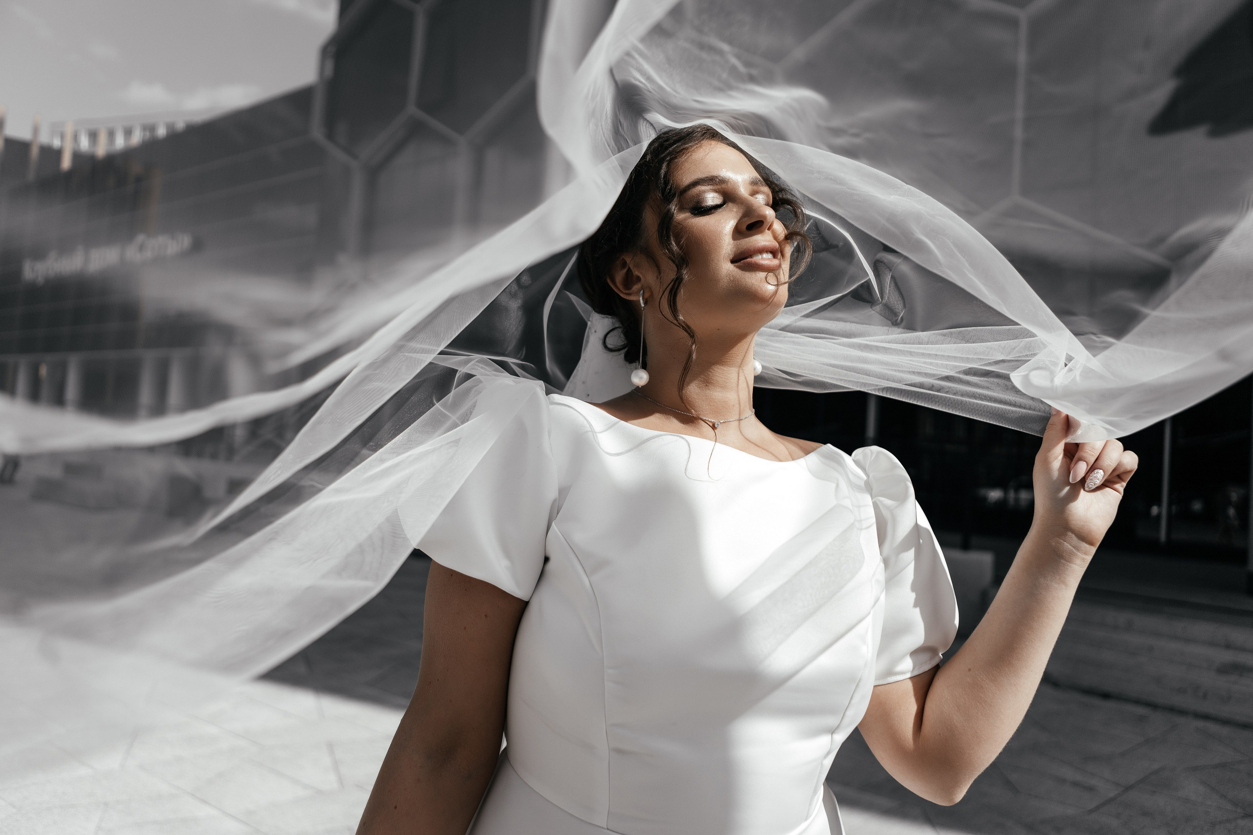 Свадебный фотограф Уфа — Руслан ГабдлисламовЖивые эмоции, красивые кадры, воспоминания на всю жизнь.Работаю по всей Республике Башкортоста. Свадебный фотограф Уфа Руслан Габдлисламов