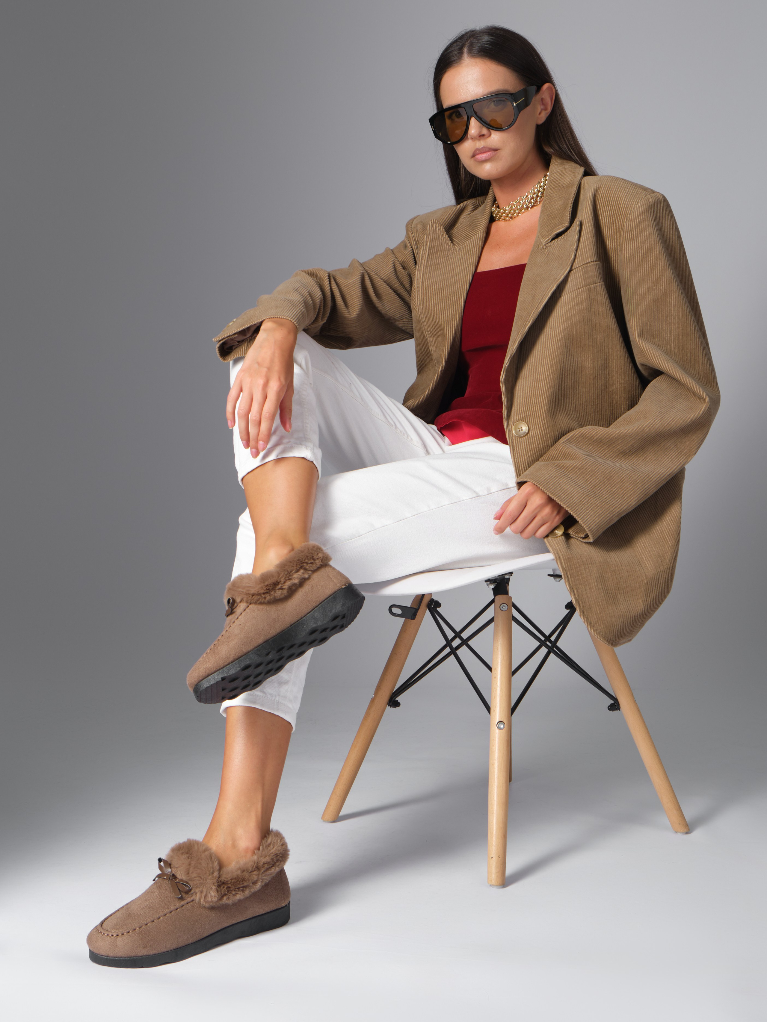 Низкая обувь. Фотостудия для Wildberries Ozon