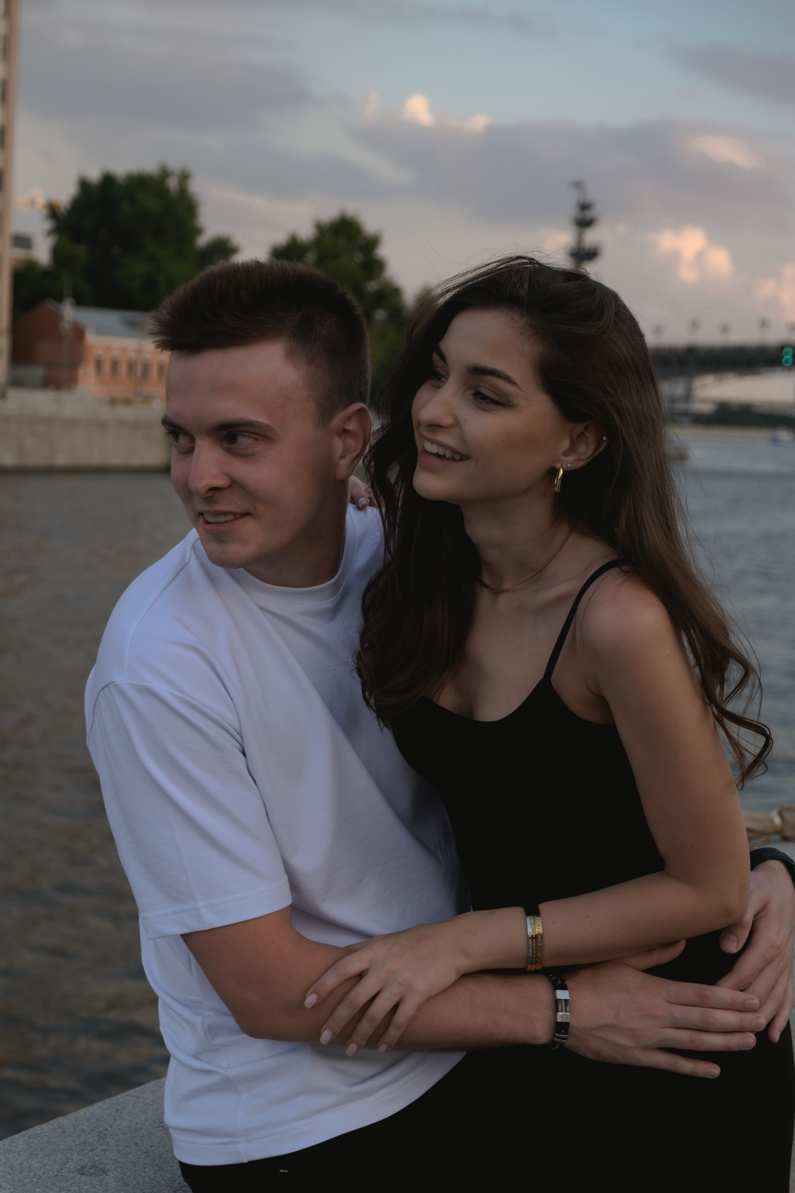 Прогулка на набережной. Мари — фотограф и видеограф из Москвы