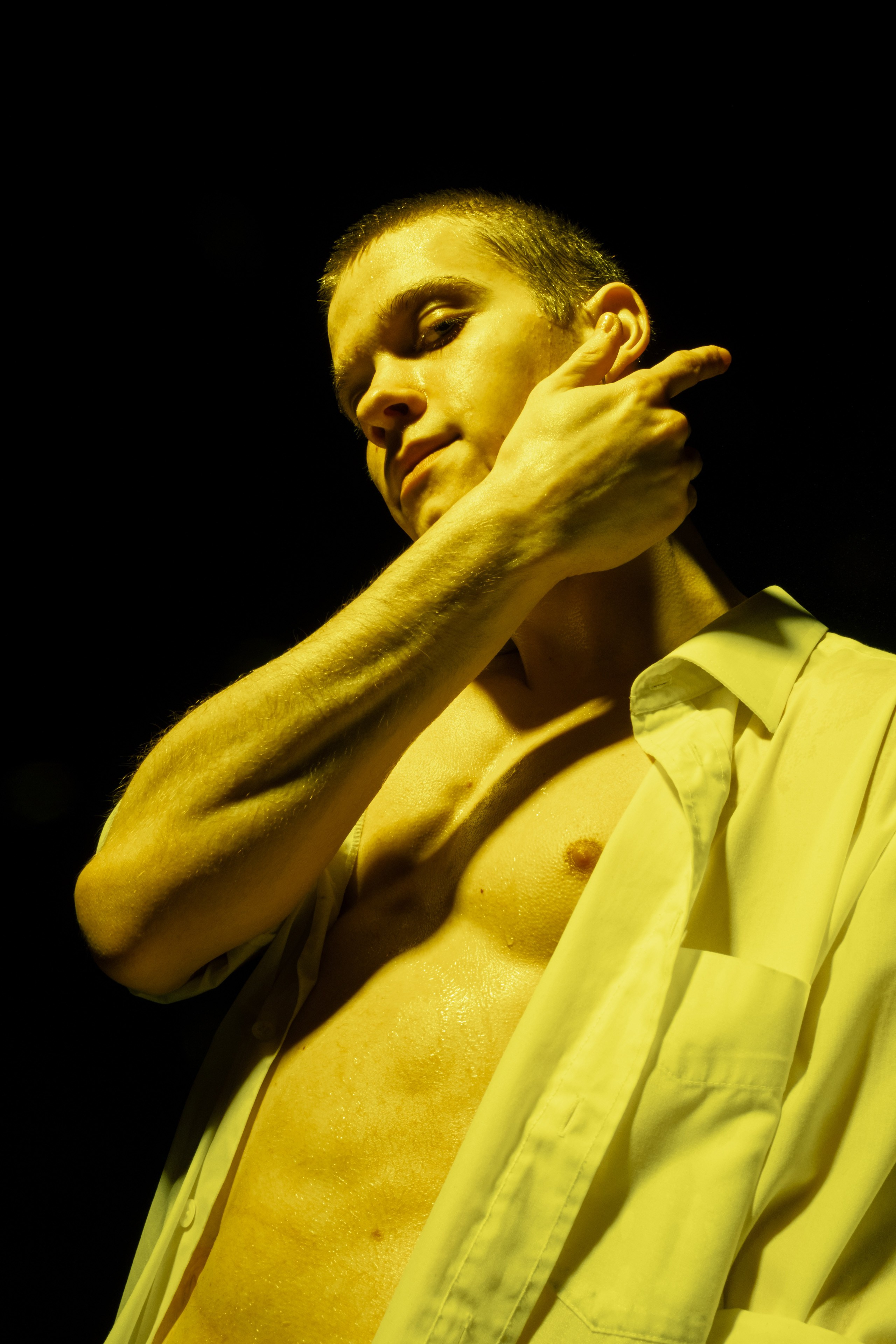 Разрываем душу под дождем. Мари — фотограф и видеограф из Москвы