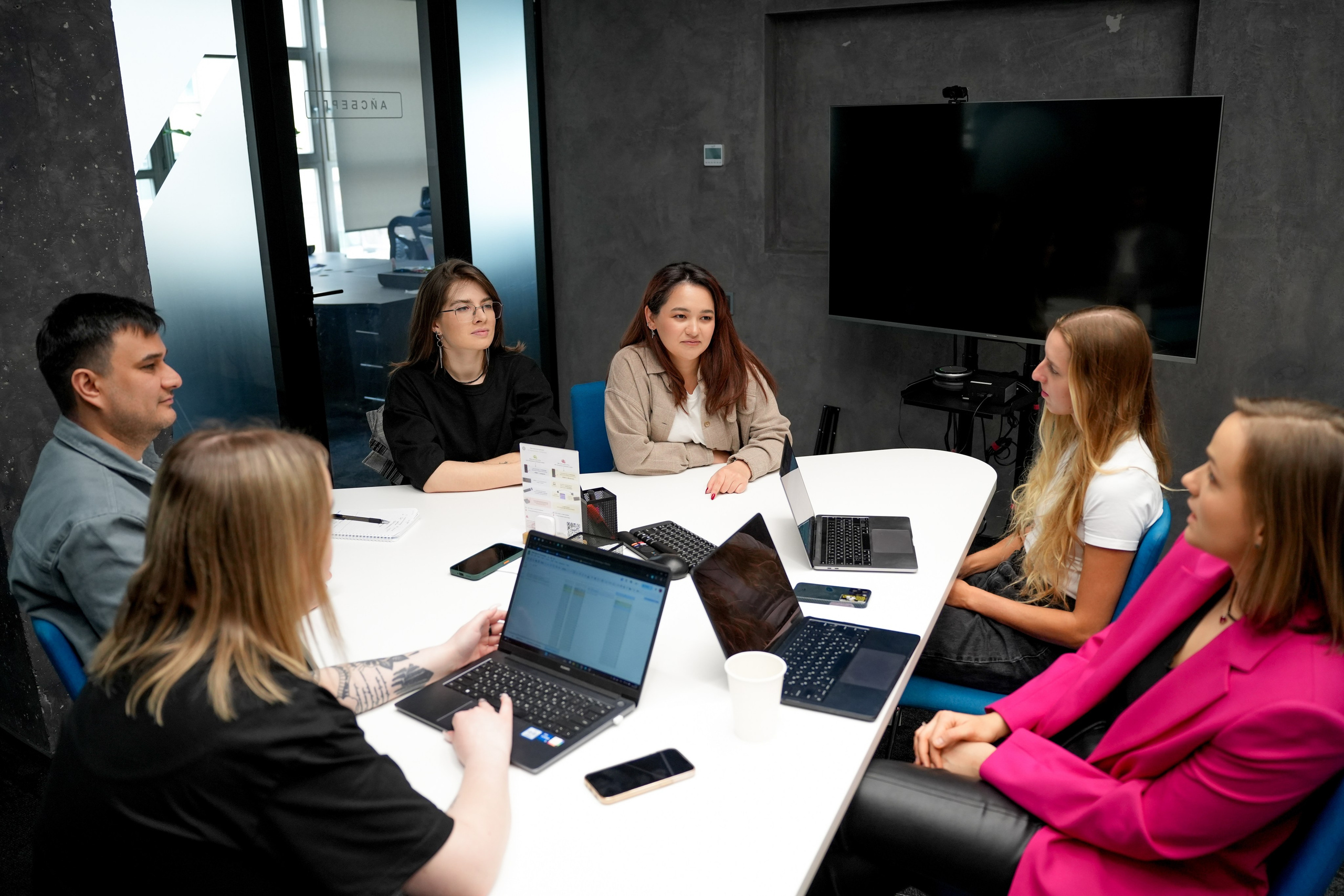 Маркетинговое агенство. Фотограф Элина Задорожная
