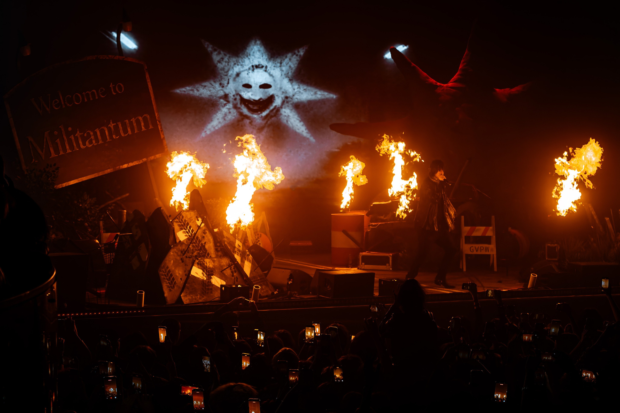 Тёмный принц в клубе TAU 22.03.2026. Репортажный фотограф и видеограф в Москве