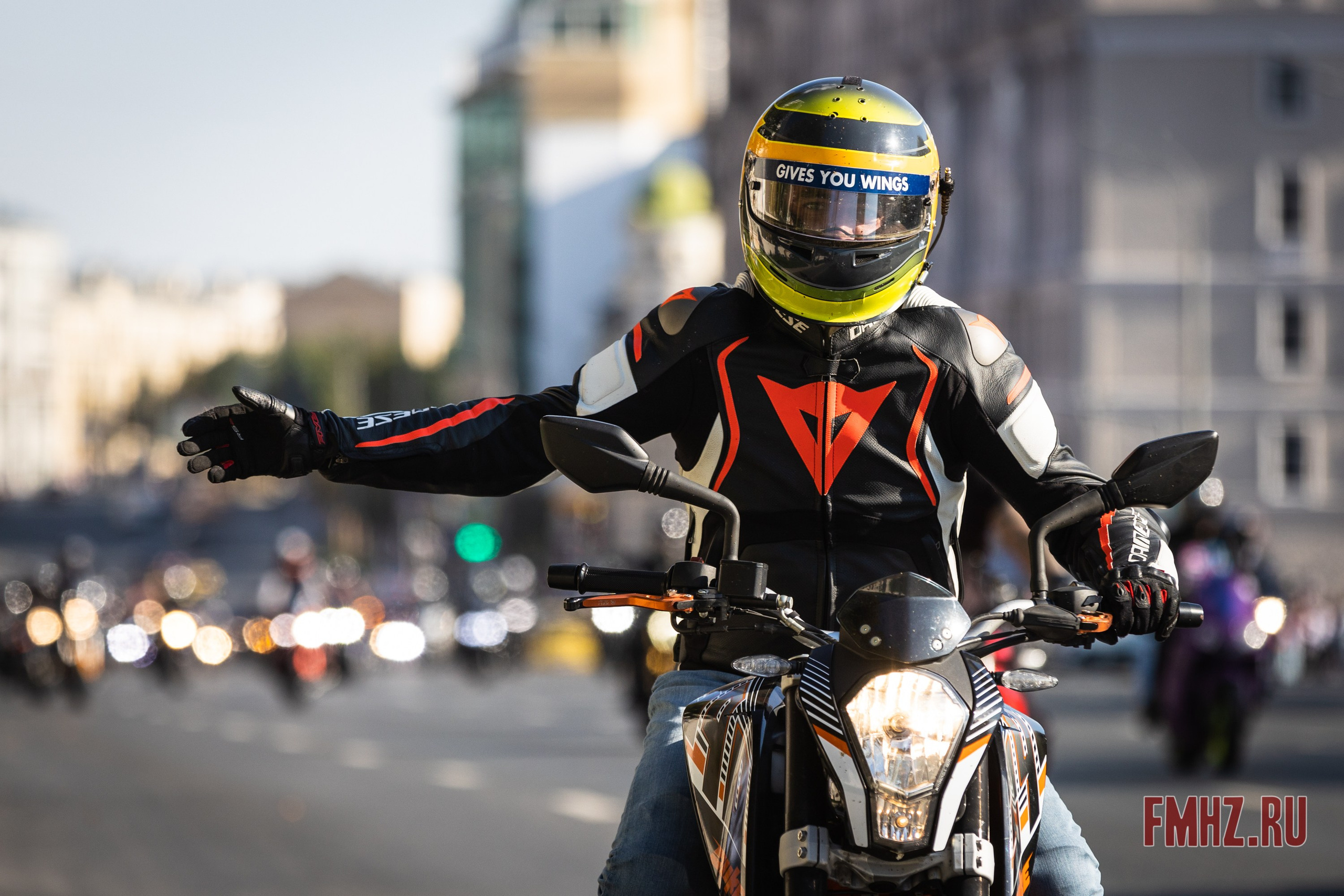 Закрытие Мотосезона 2023 на проспекте Академика Сахарова. Фотограф Владимир Охрименко