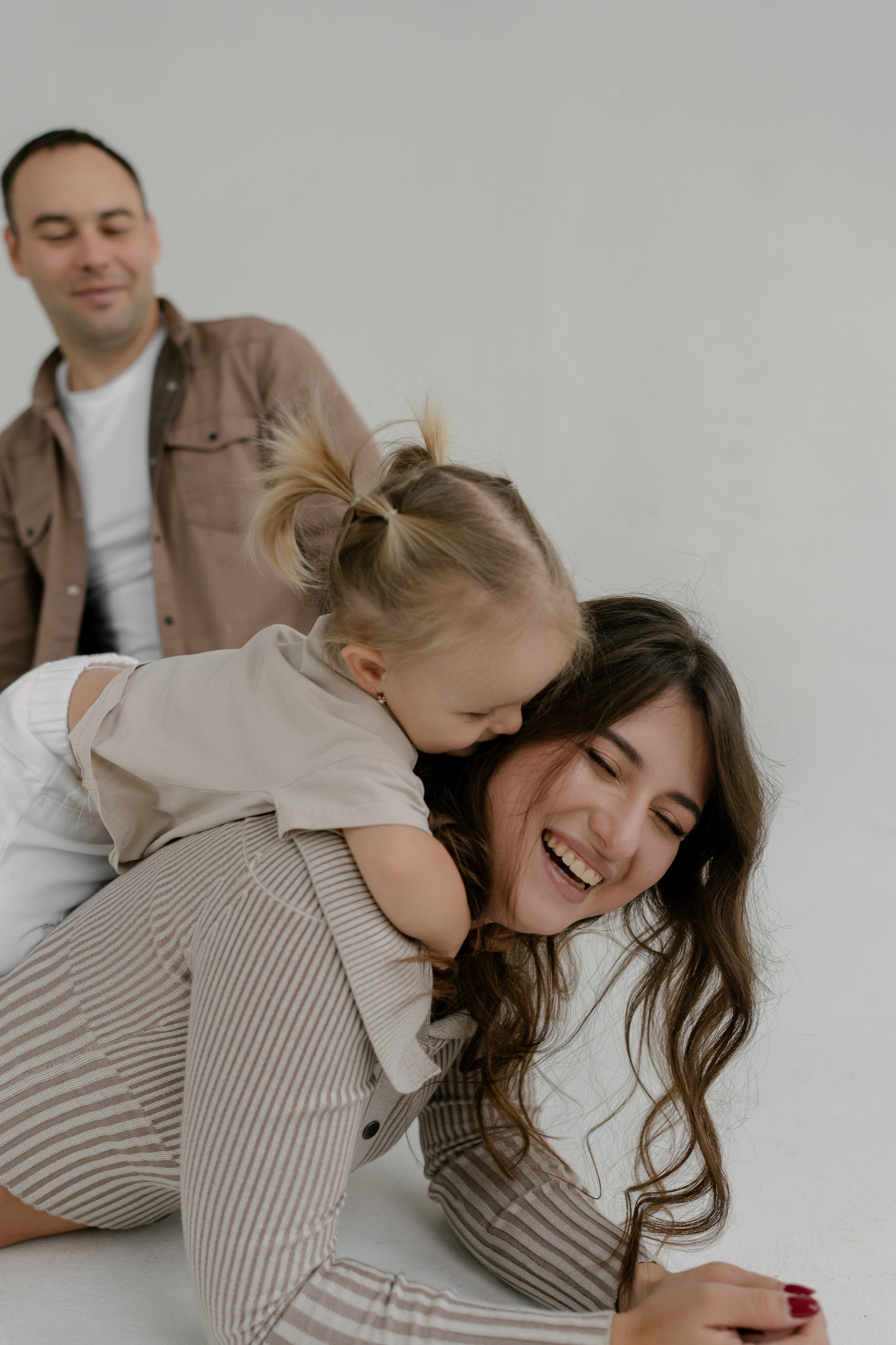 Алена, Соня, Валера. Свадебный и семейный фотограф в Москве и Красногорске — живые кадры | Анастасия Тихонова