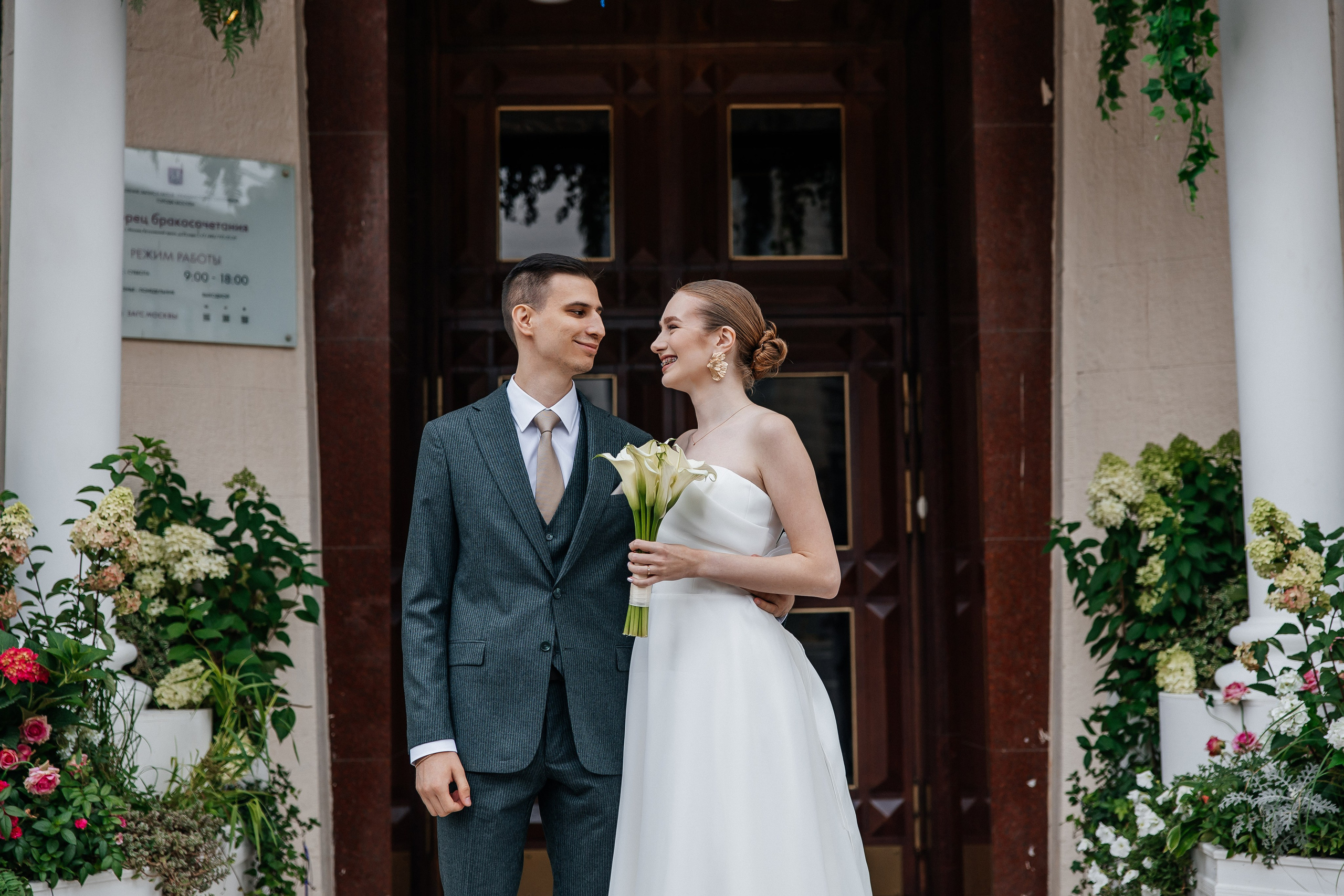 Фотограф на свадьбу для двоих. Фотограф, видеограф на свадьбу в Москве Никита Назаров