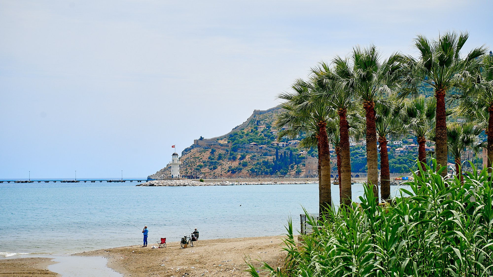 Alanya, Türkiye. May 2024. Фотографии отовсюду и обо всем