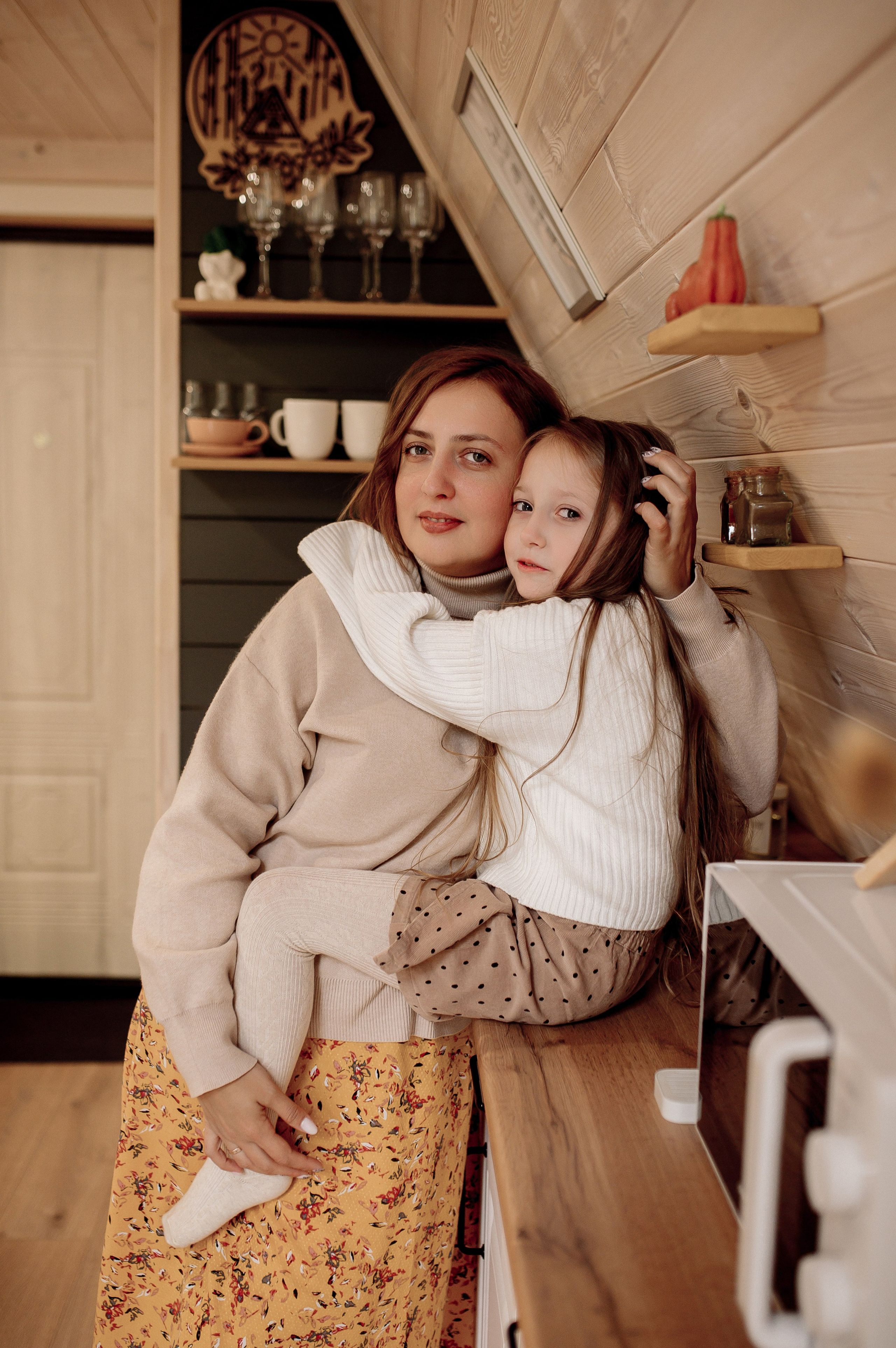 Катя, Дима, Настя и уютный домик. Фотограф Мария Стрелкова